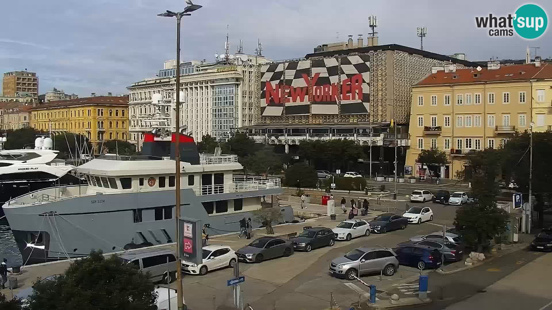 Riva i Marina u Rijeci – Web kamera uživo u Hrvatskoj