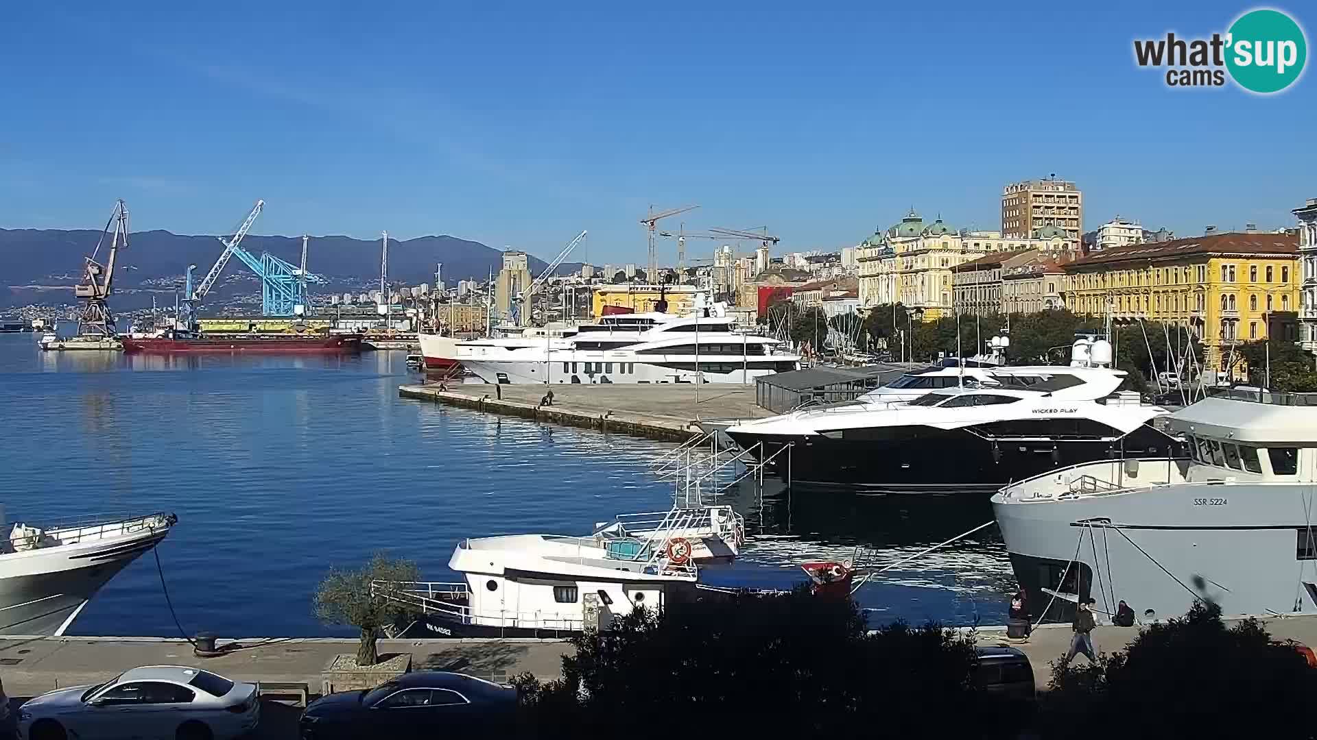 La Riva y Marina en Rijeka – Webcam en vivo Croacia