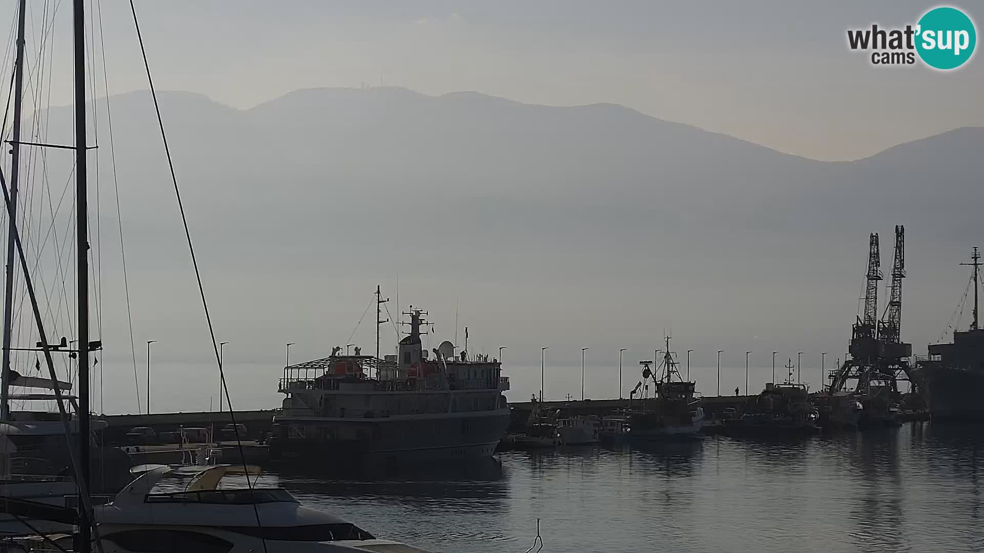 La Riva et Marina à Rijeka – Live Webcam Croatie