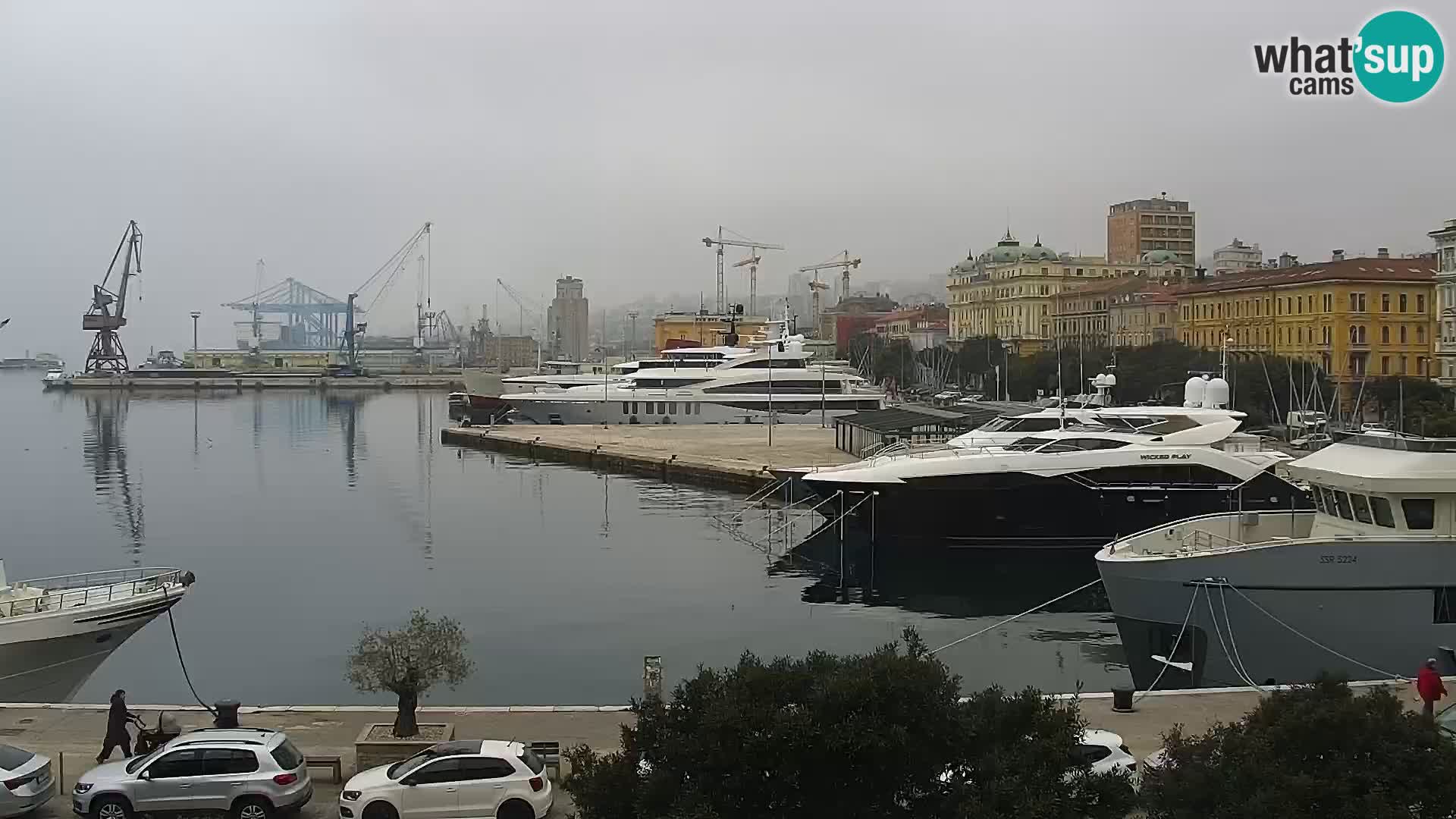 La Riva y Marina en Rijeka – Webcam en vivo Croacia
