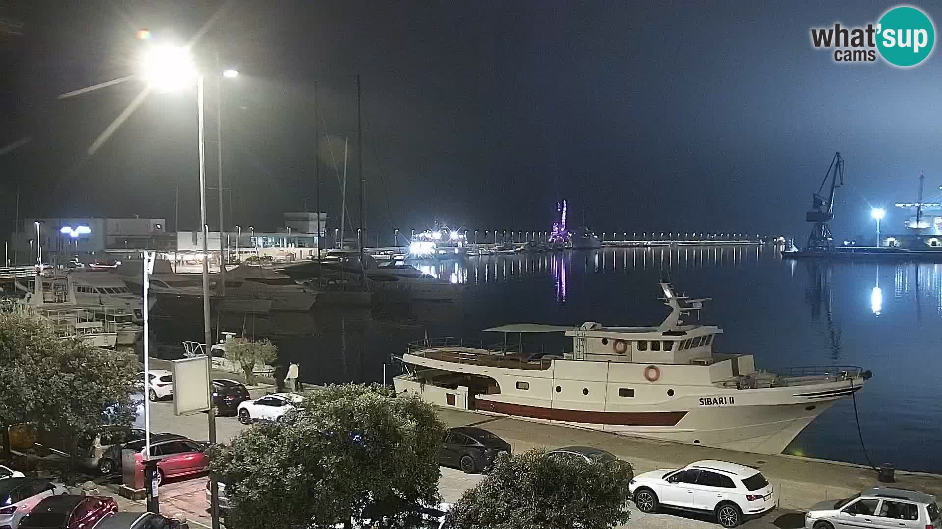 Riva in Marina v Reki – Spletna kamera v živo Hrvaška