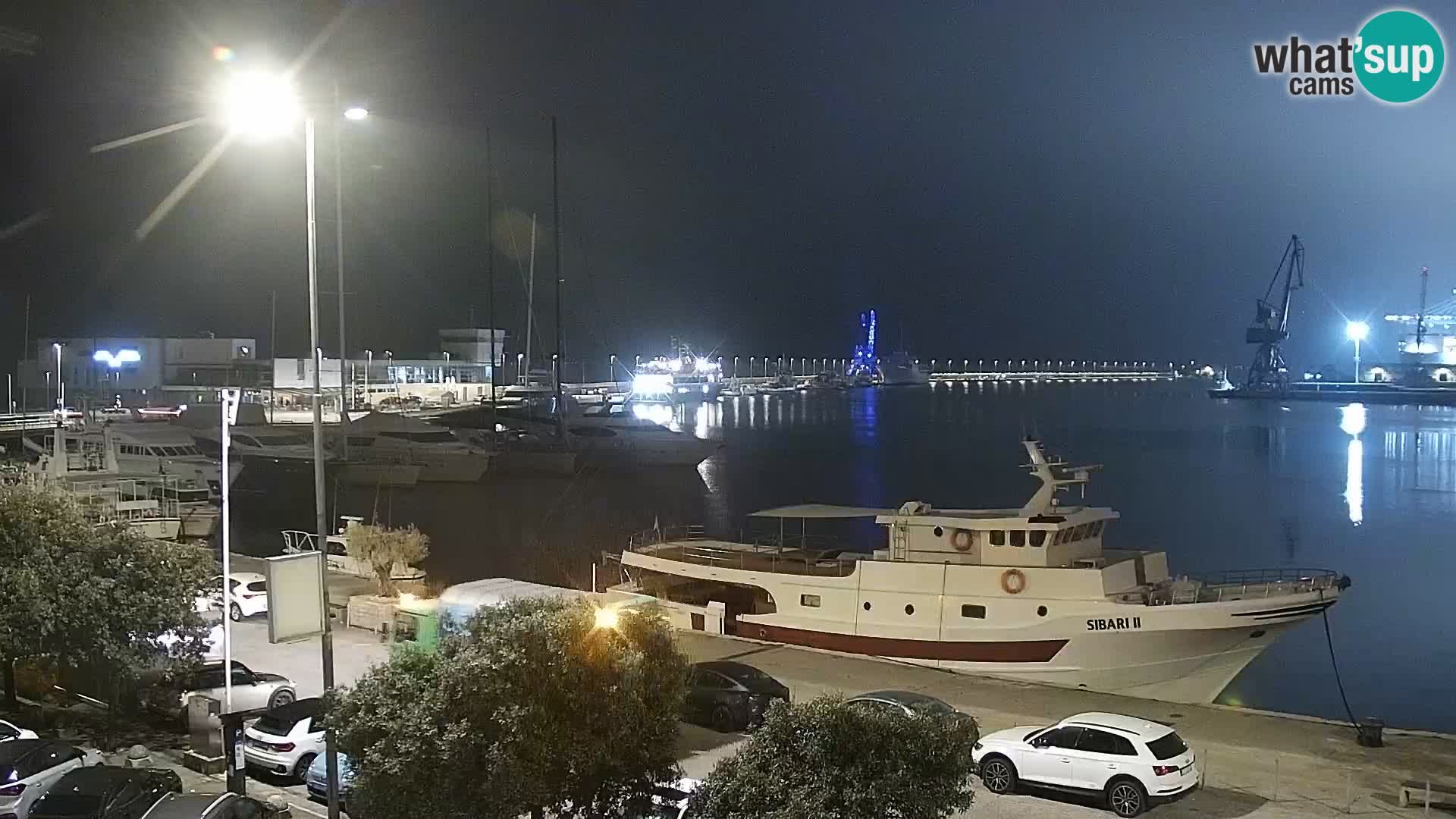 Riva in Marina v Reki – Spletna kamera v živo Hrvaška