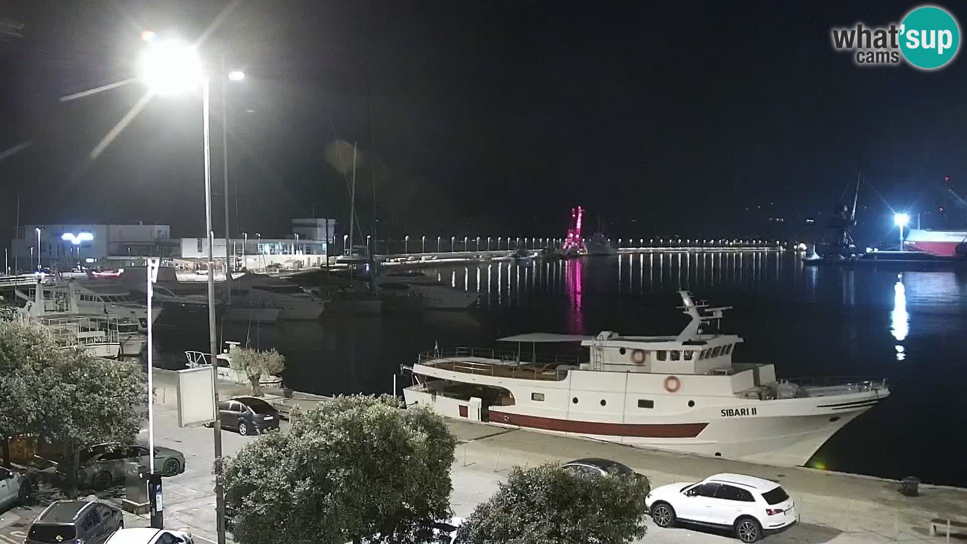 Riva i Marina u Rijeci – Web kamera uživo u Hrvatskoj