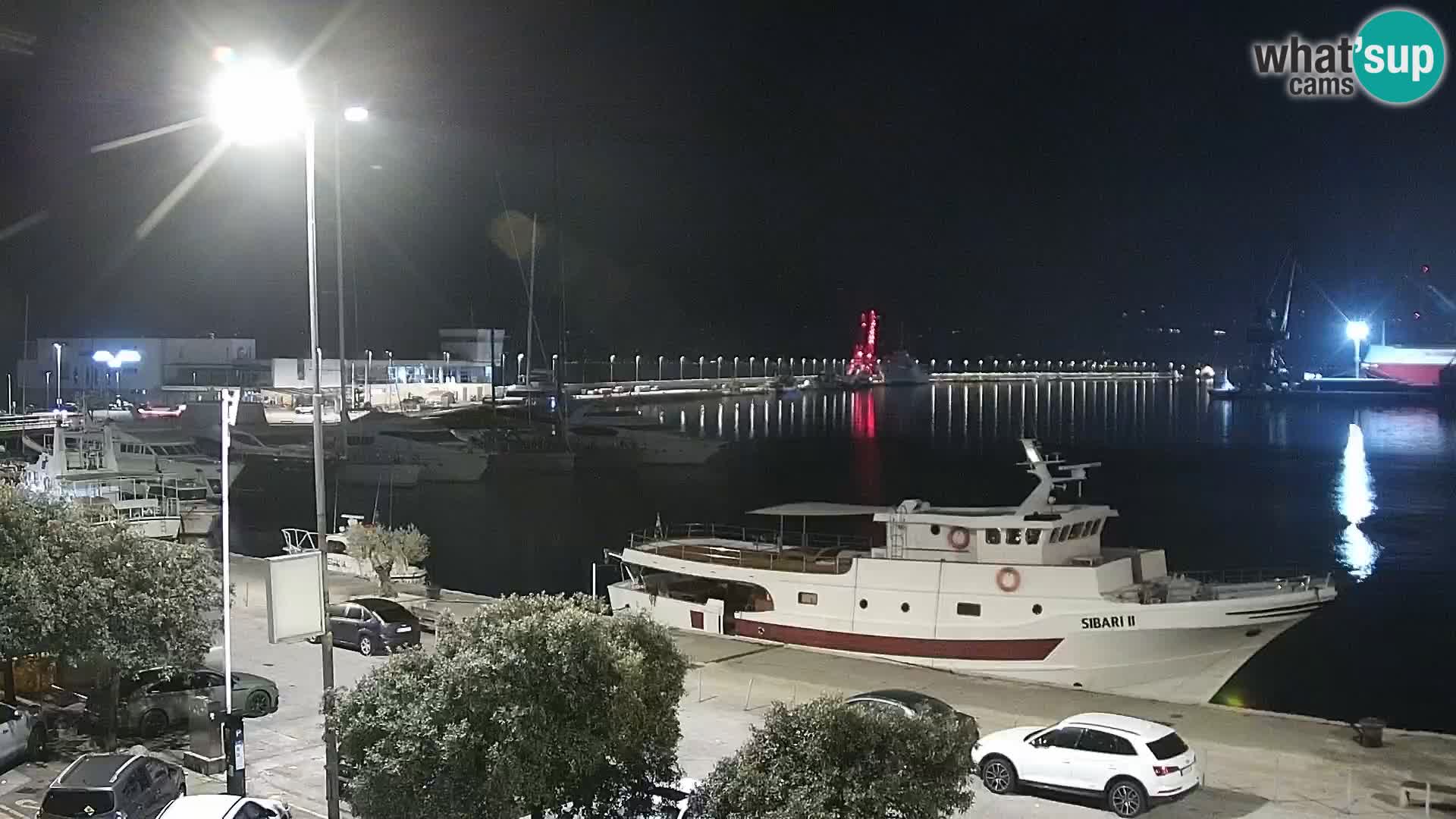 Riva i Marina u Rijeci – Web kamera uživo u Hrvatskoj