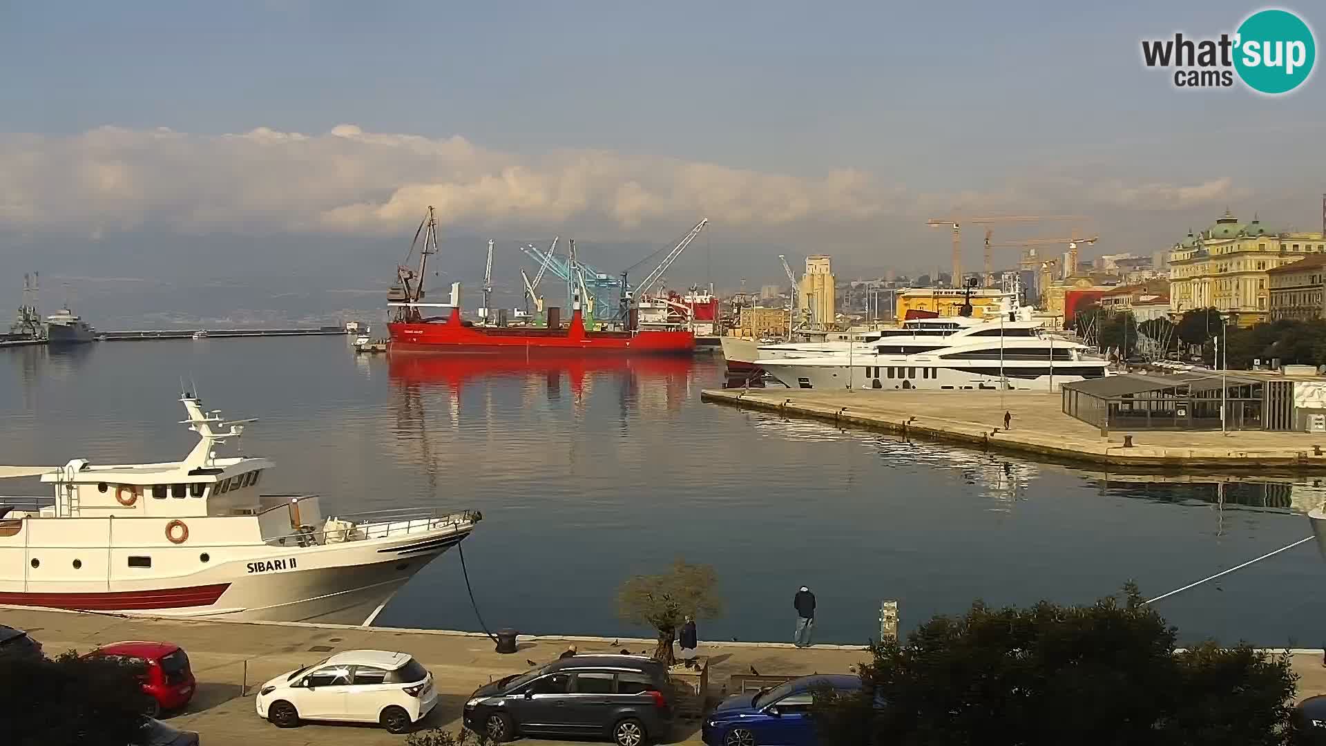 Riva in Marina v Reki – Spletna kamera v živo Hrvaška