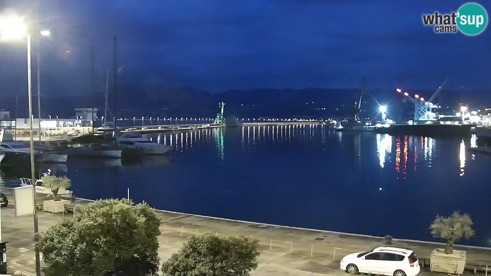 Riva i Marina u Rijeci – Web kamera uživo u Hrvatskoj