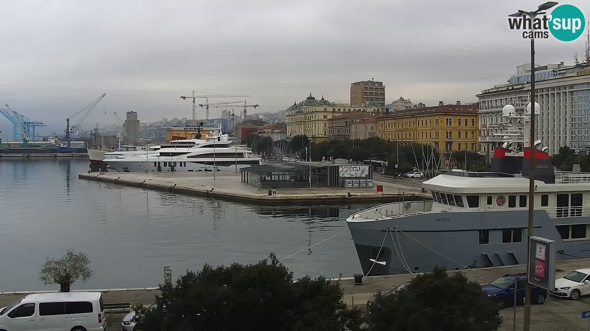La Riva et Marina à Rijeka – Live Webcam Croatie
