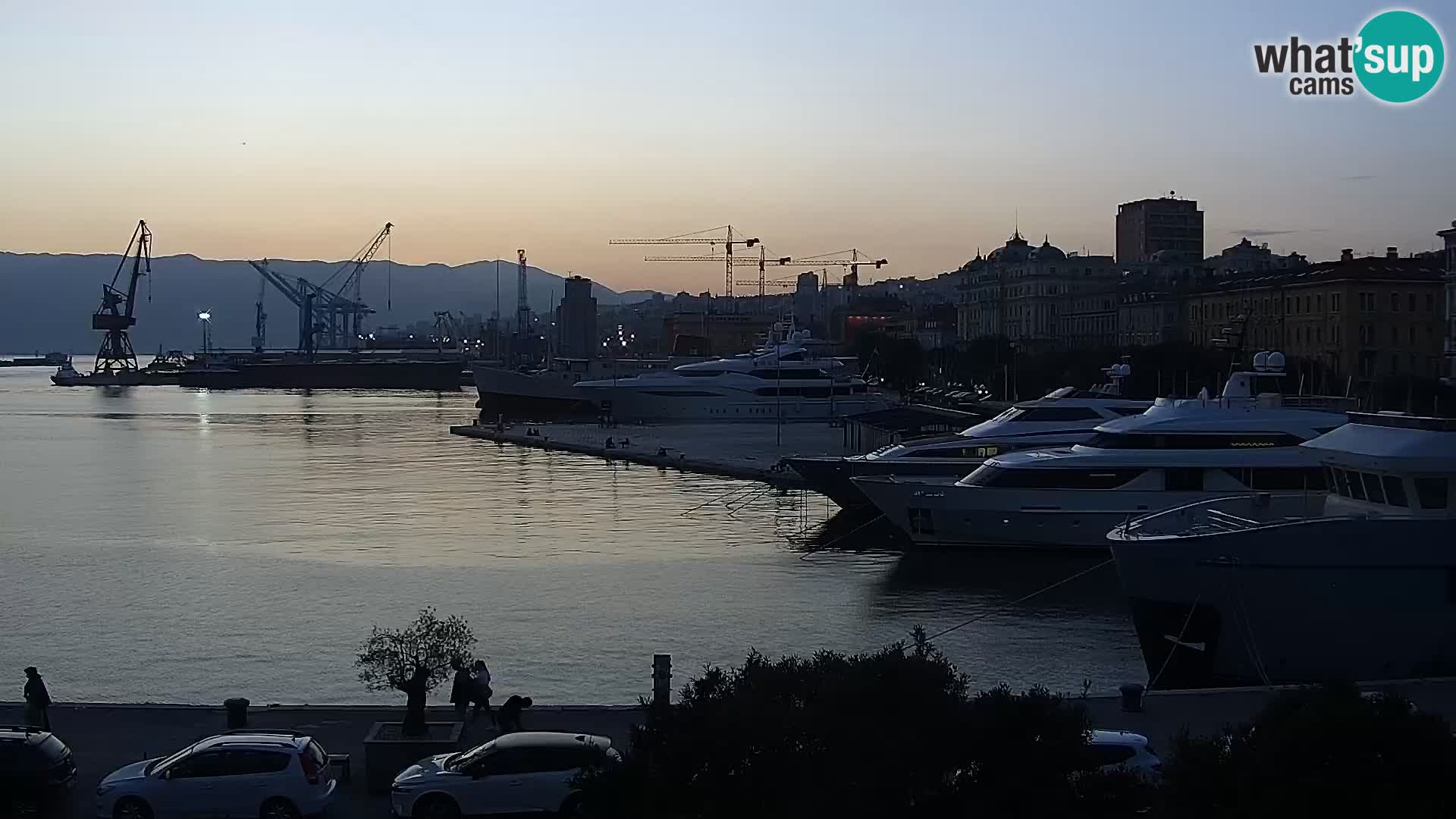 La Riva et Marina à Rijeka – Live Webcam Croatie