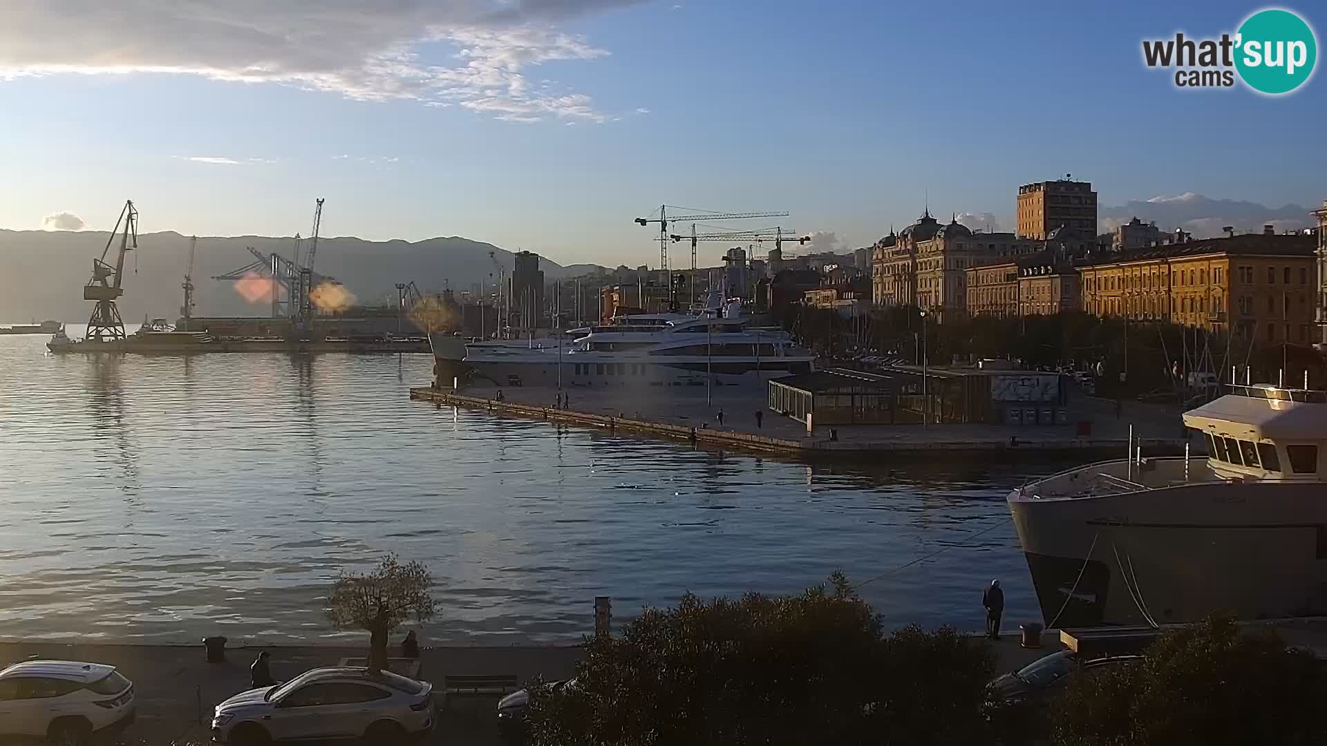 La Riva et Marina à Rijeka – Live Webcam Croatie