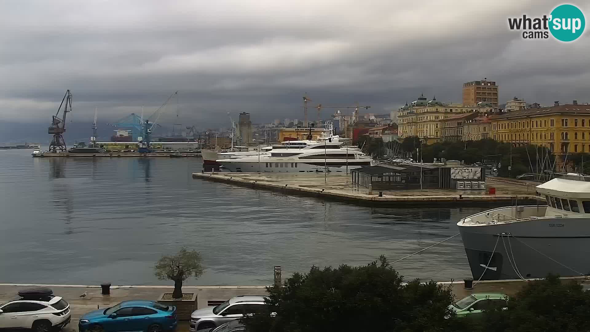 La Riva et Marina à Rijeka – Live Webcam Croatie