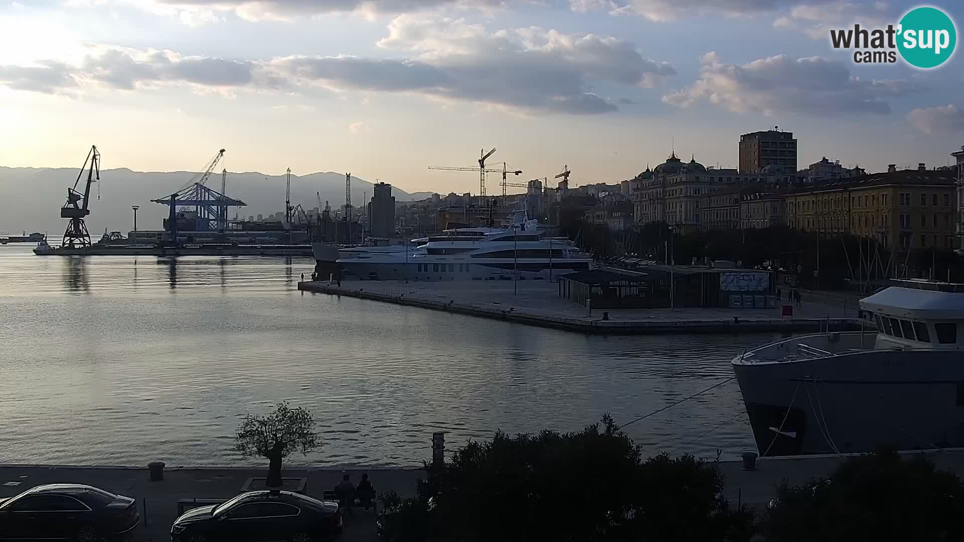 La Riva et Marina à Rijeka – Live Webcam Croatie