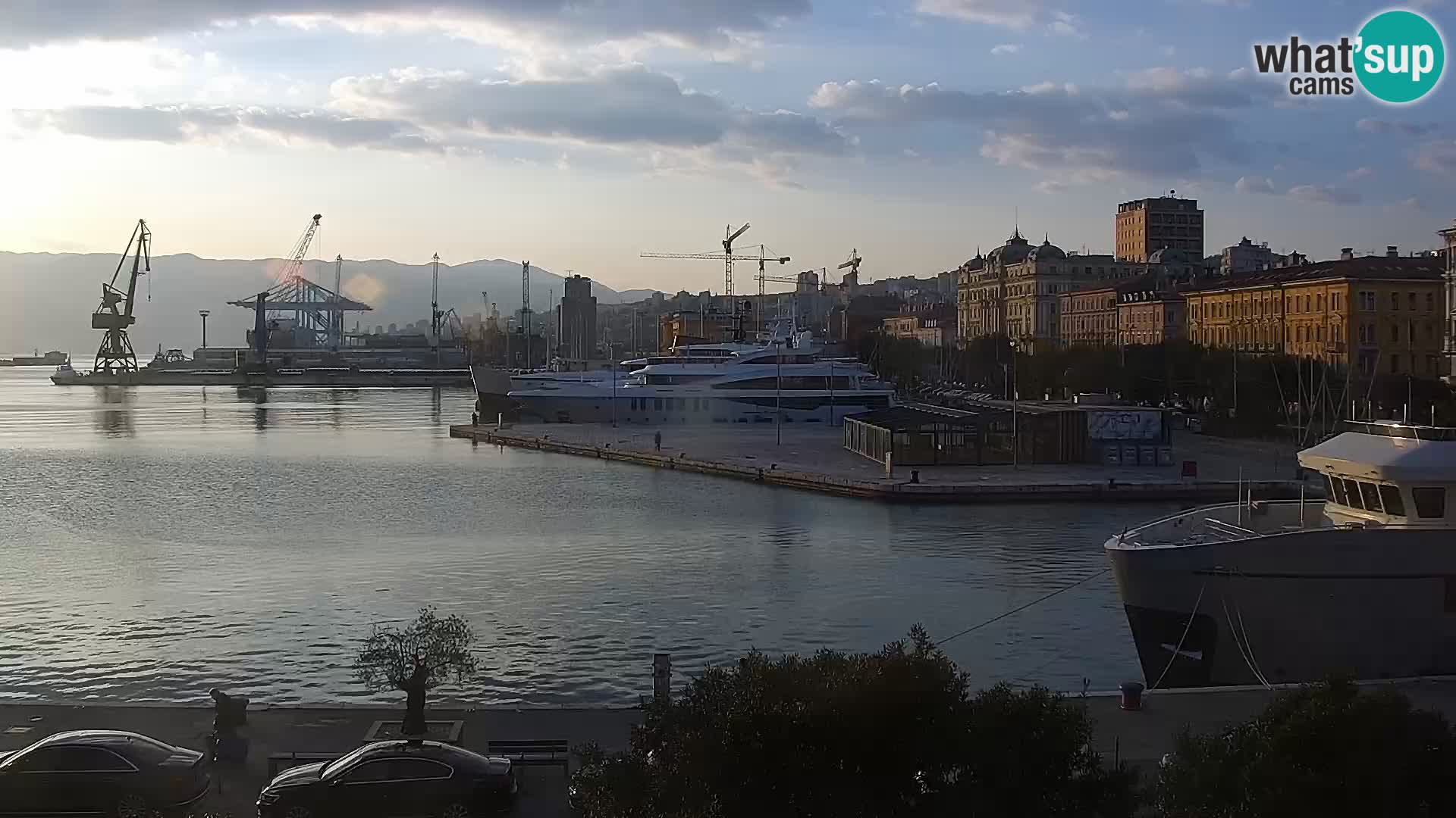 La Riva e la Marina a Rijeka (Fiume) – Live Webcam Croazia