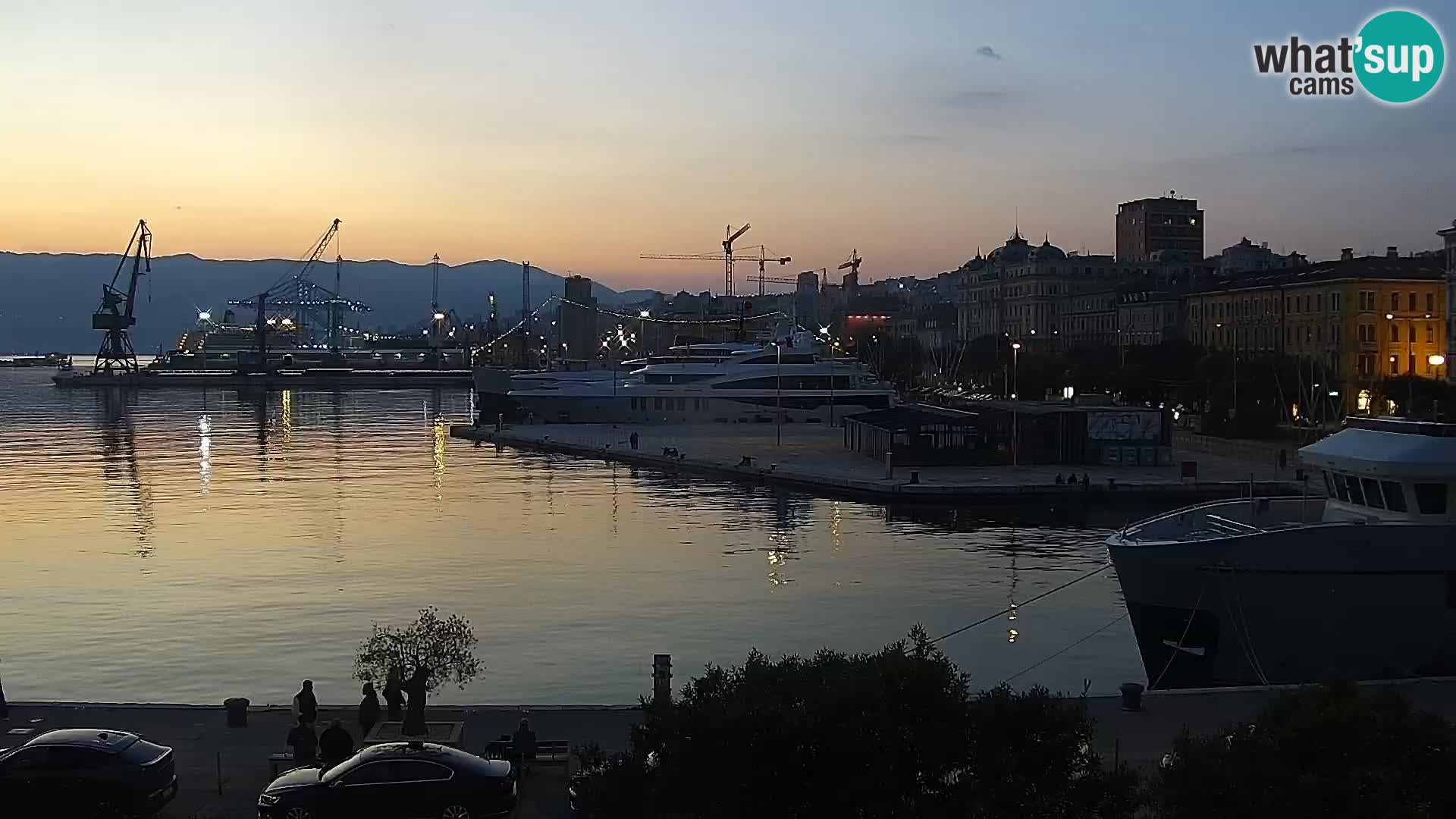 La Riva et Marina à Rijeka – Live Webcam Croatie