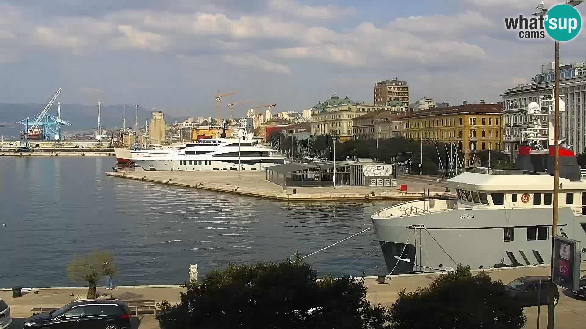 La Riva y Marina en Rijeka – Webcam en vivo Croacia