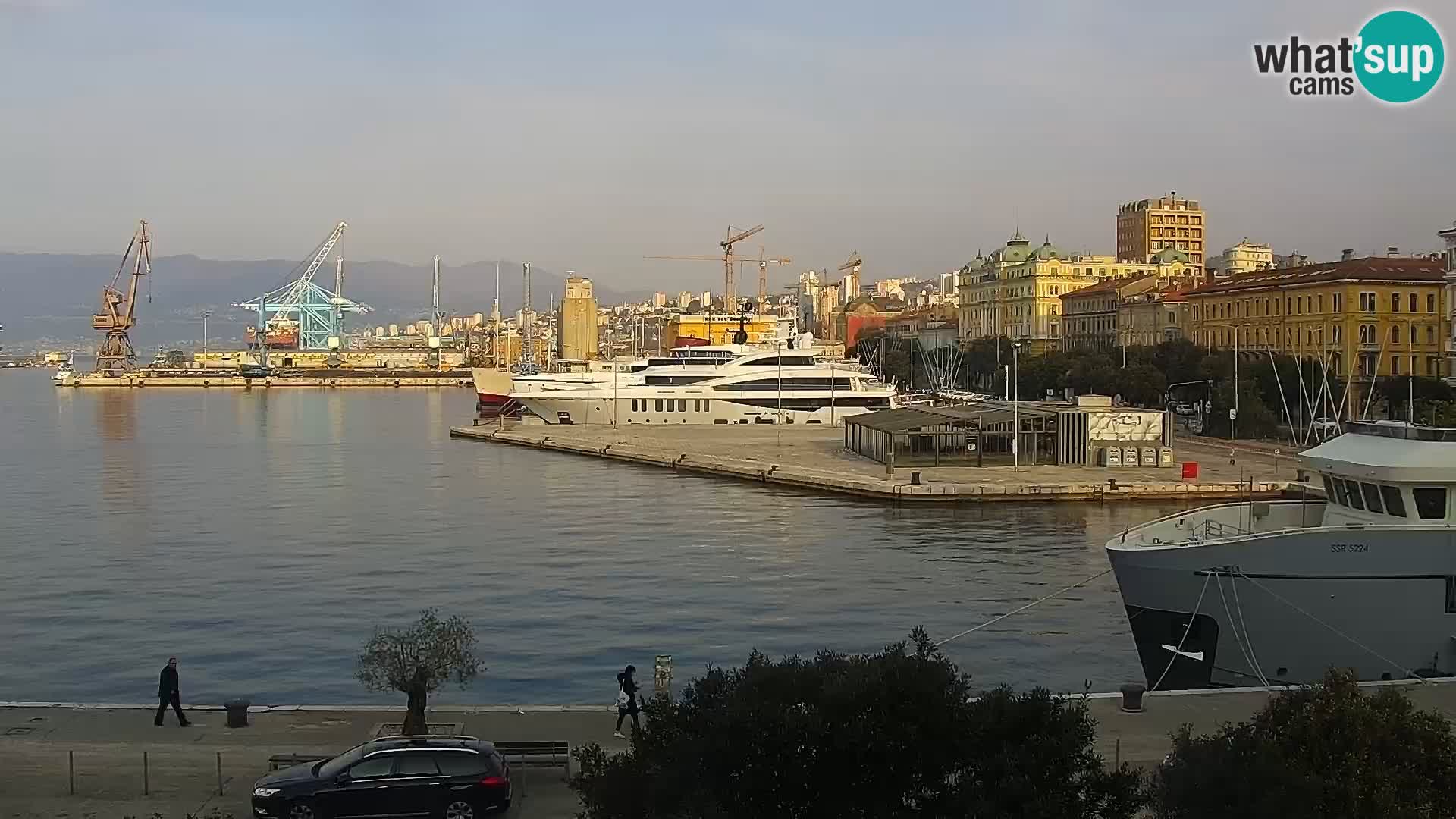 La Riva e la Marina a Rijeka (Fiume) – Live Webcam Croazia