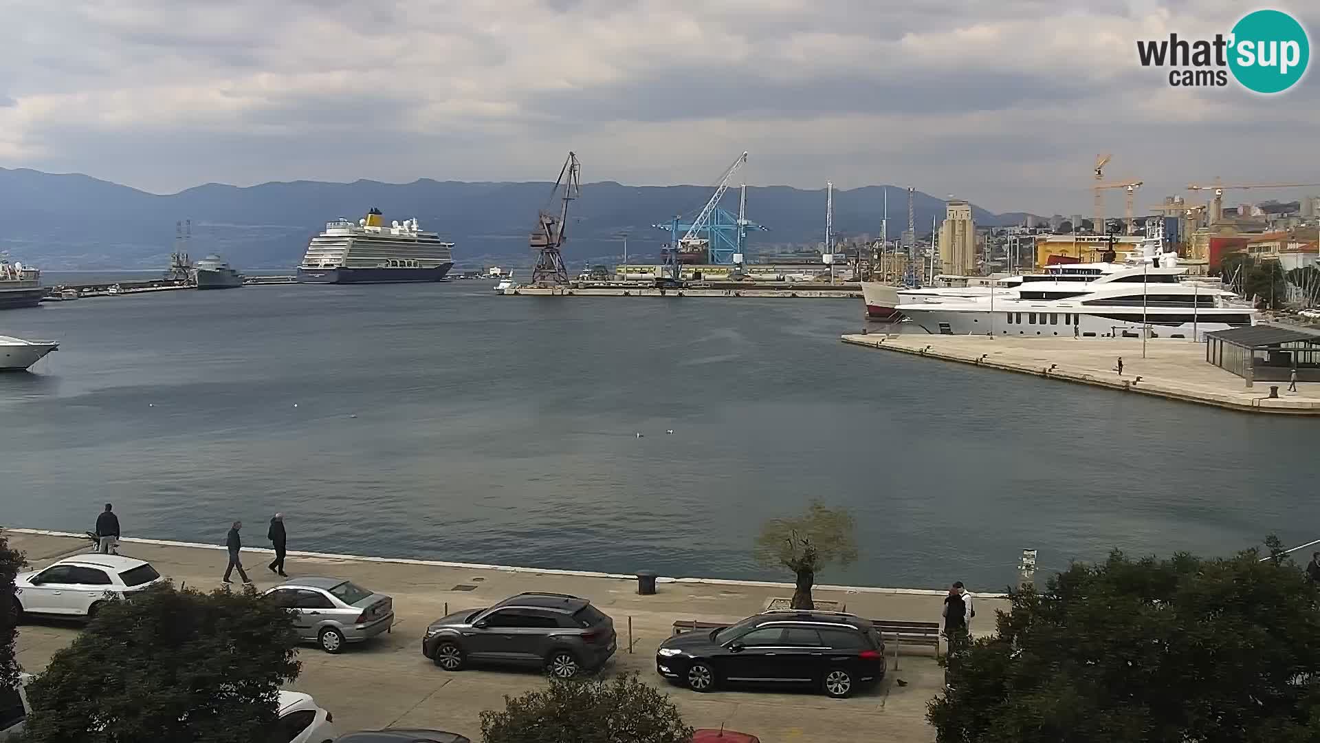 The Riva and Marina in Rijeka  – Live Webcam Croatia