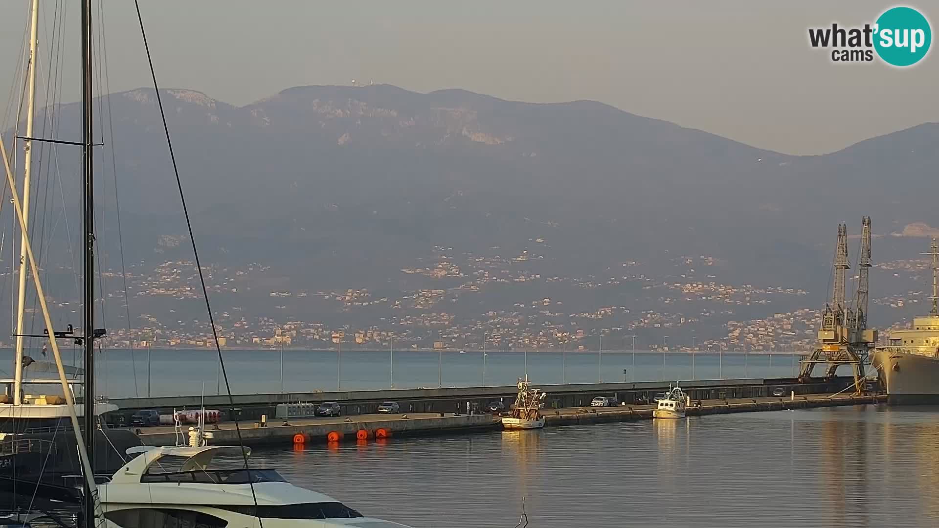 La Riva e la Marina a Rijeka (Fiume) – Live Webcam Croazia