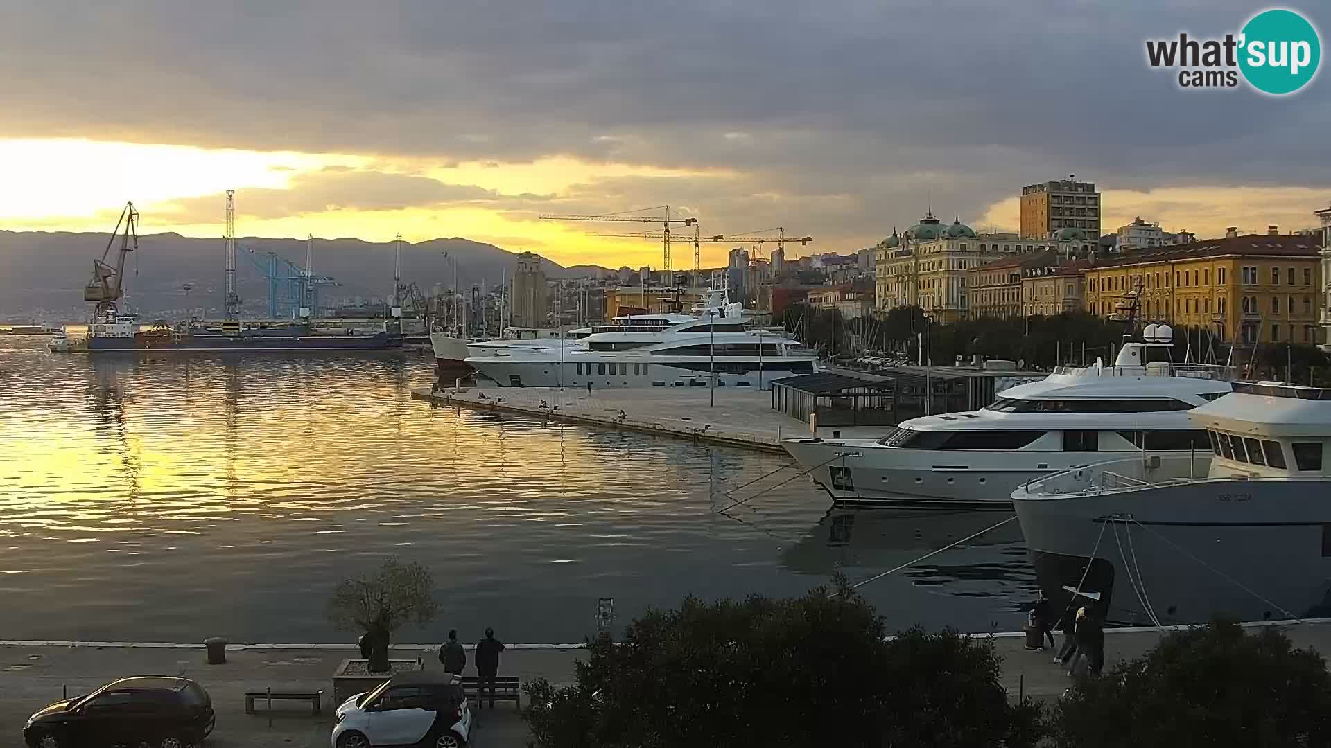 La Riva et Marina à Rijeka – Live Webcam Croatie
