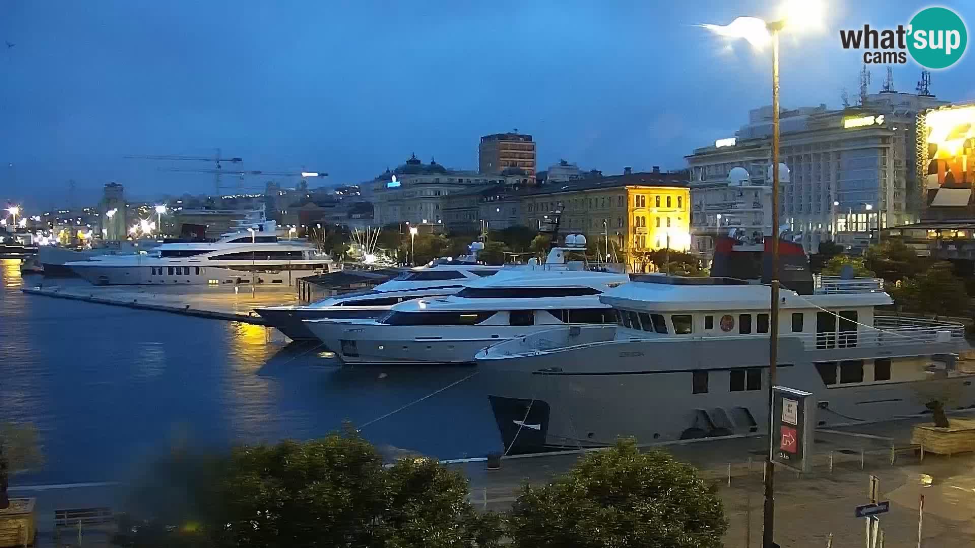 La Riva y Marina en Rijeka – Webcam en vivo Croacia