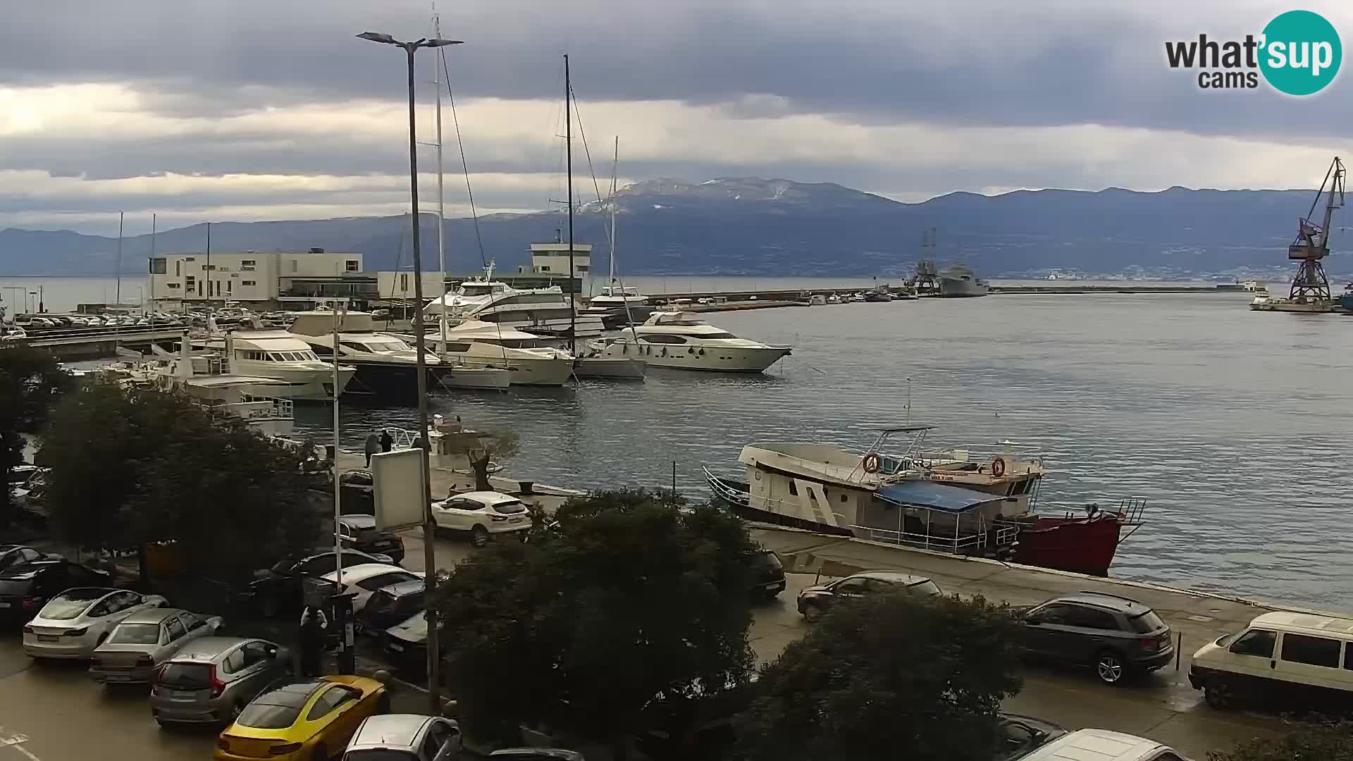La Riva y Marina en Rijeka – Webcam en vivo Croacia
