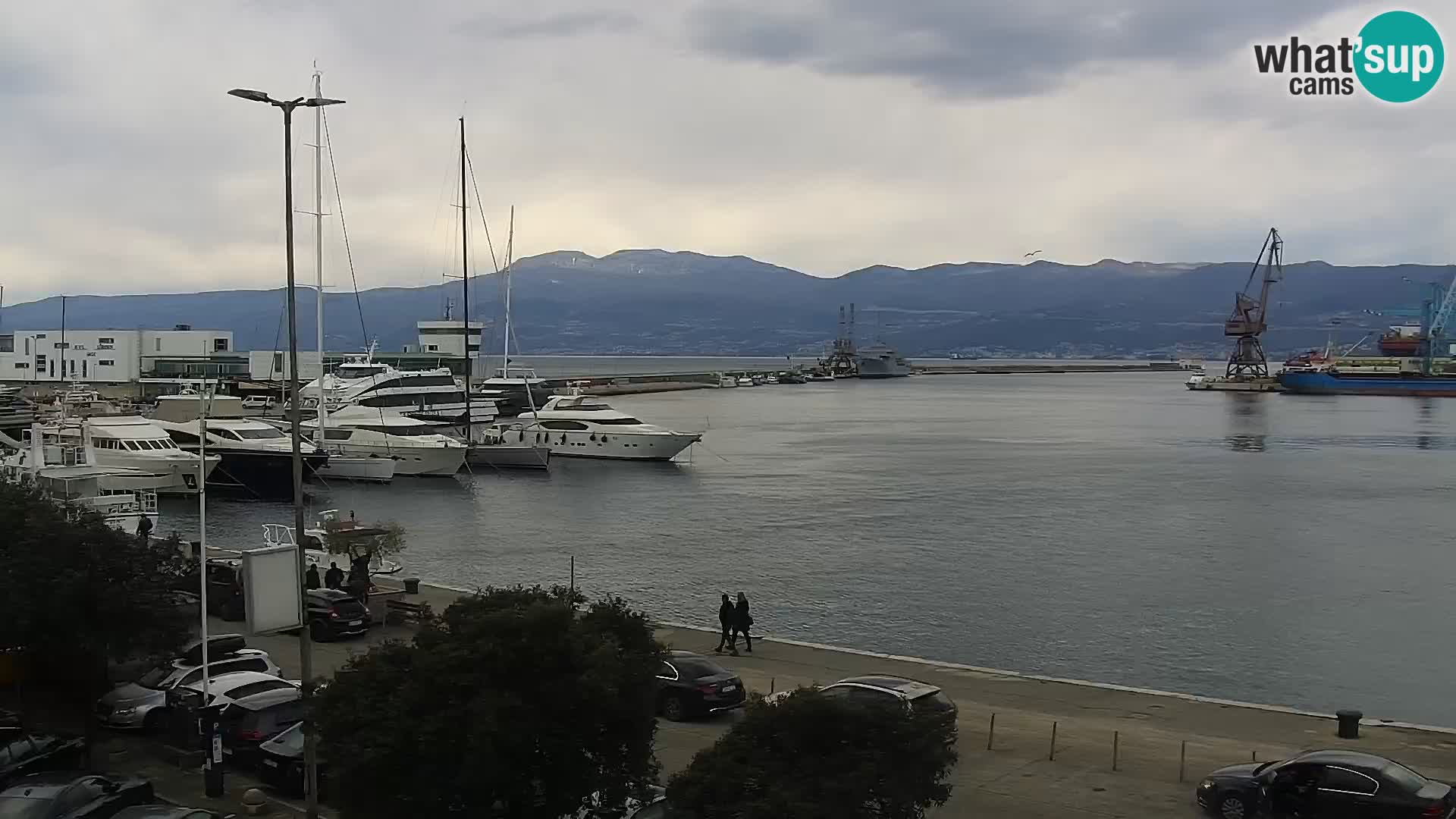 Riva i Marina u Rijeci – Web kamera uživo u Hrvatskoj