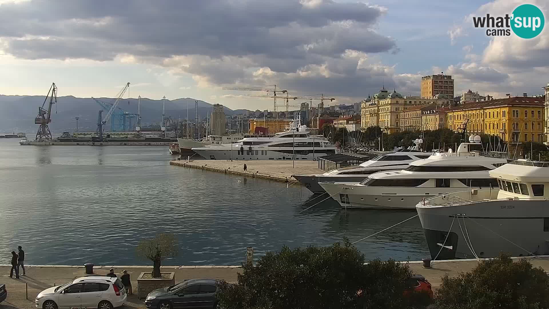 La Riva et Marina à Rijeka – Live Webcam Croatie