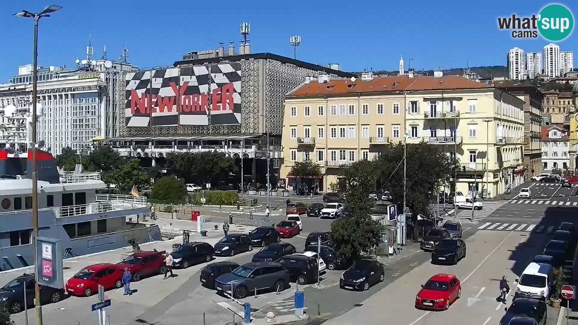 Riva in Marina v Reki – Spletna kamera v živo Hrvaška