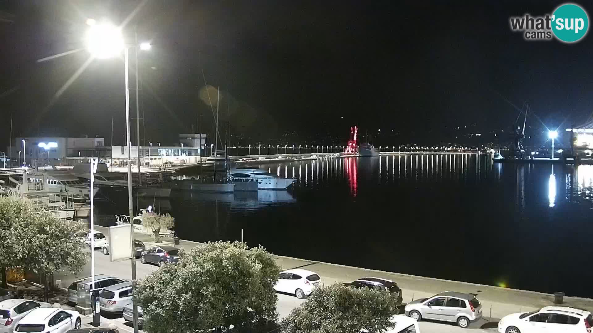 Riva in Marina v Reki – Spletna kamera v živo Hrvaška