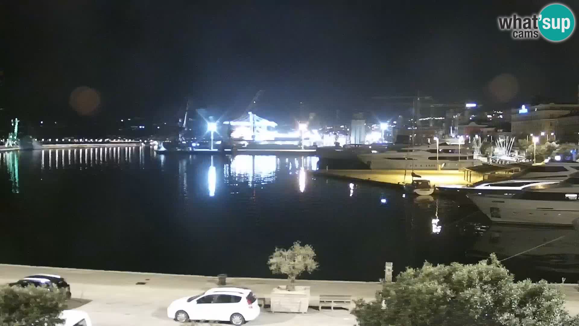 Riva i Marina u Rijeci – Web kamera uživo u Hrvatskoj