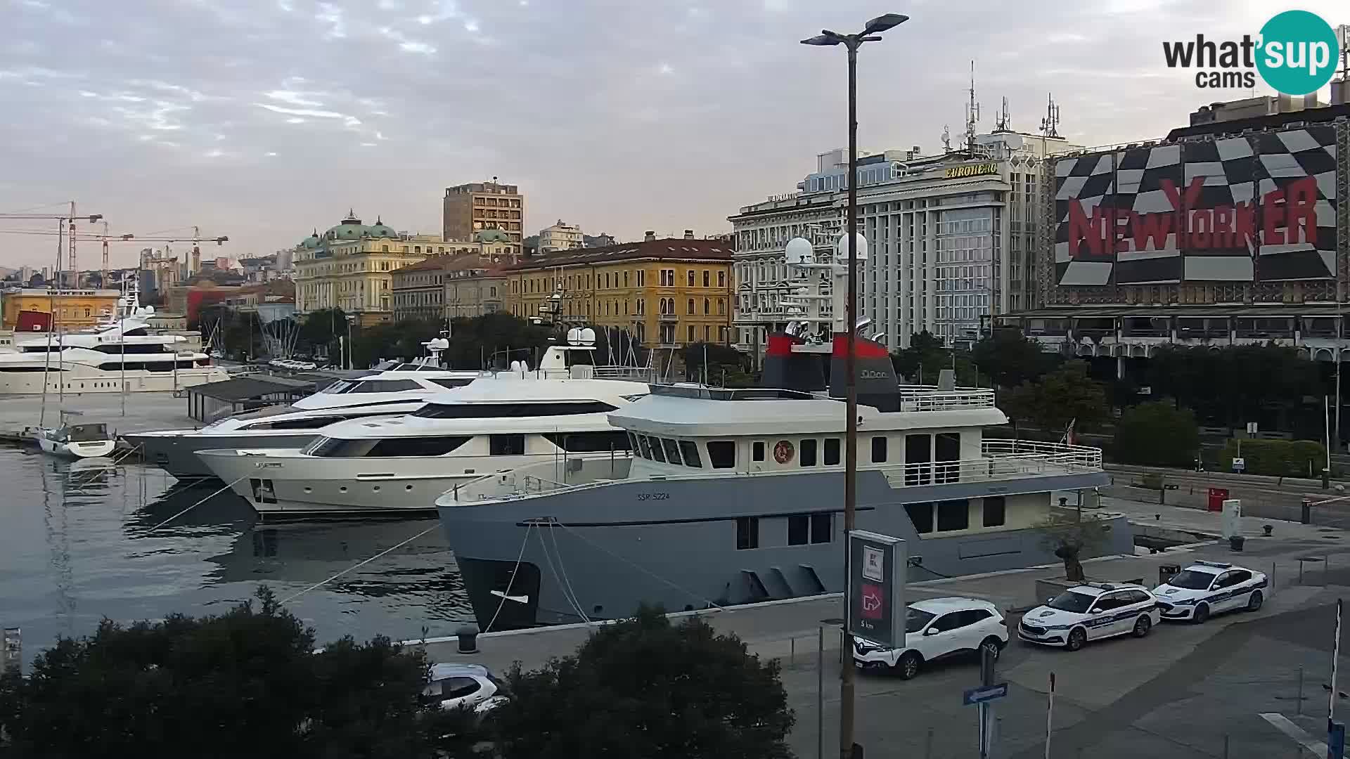 Riva i Marina u Rijeci – Web kamera uživo u Hrvatskoj