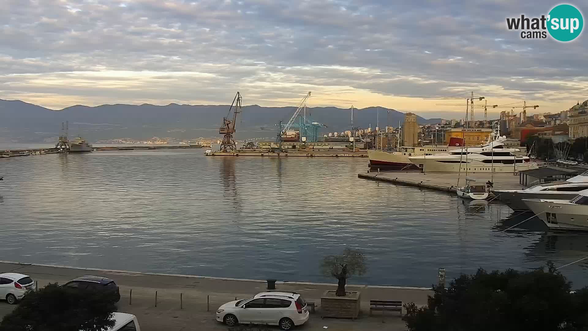 La Riva e la Marina a Rijeka (Fiume) – Live Webcam Croazia