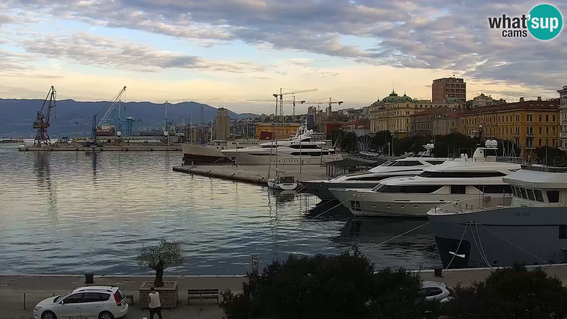 La Riva e la Marina a Rijeka (Fiume) – Live Webcam Croazia