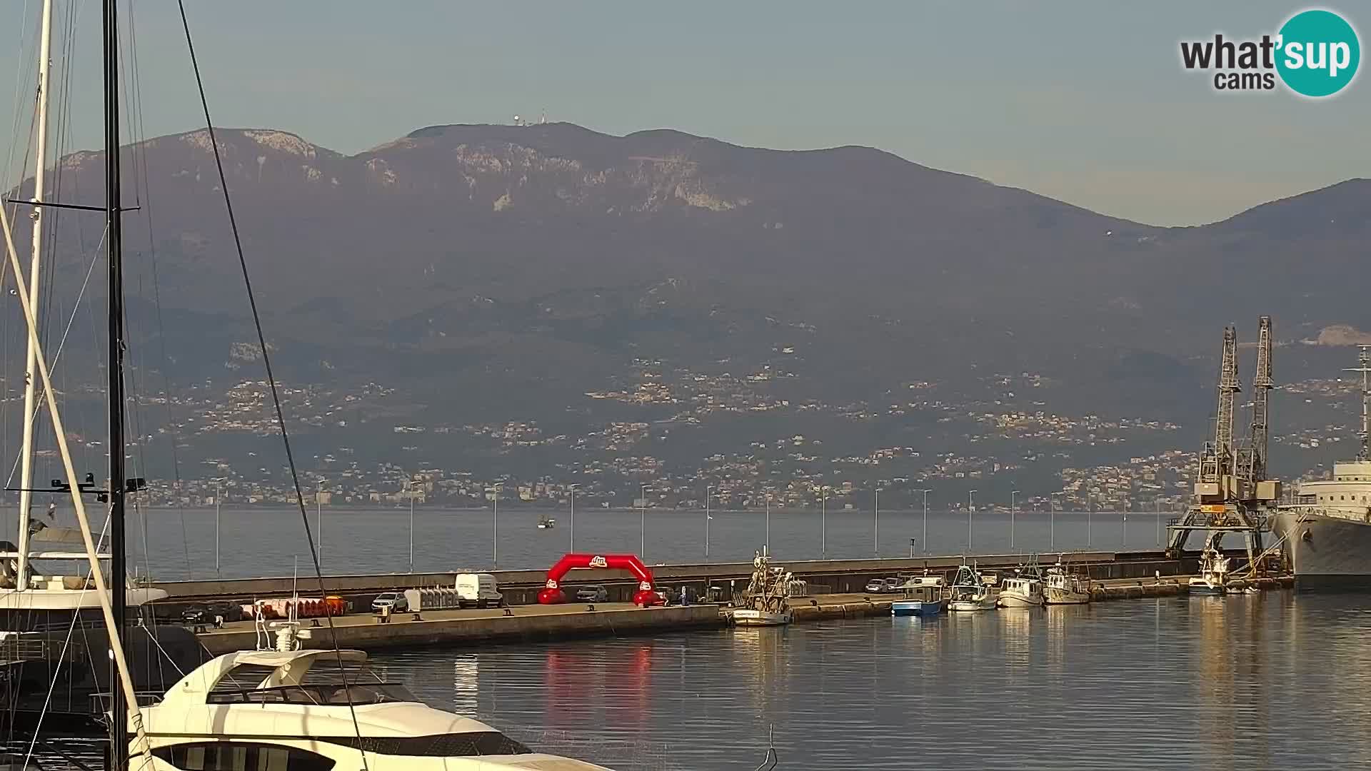 La Riva e la Marina a Rijeka (Fiume) – Live Webcam Croazia