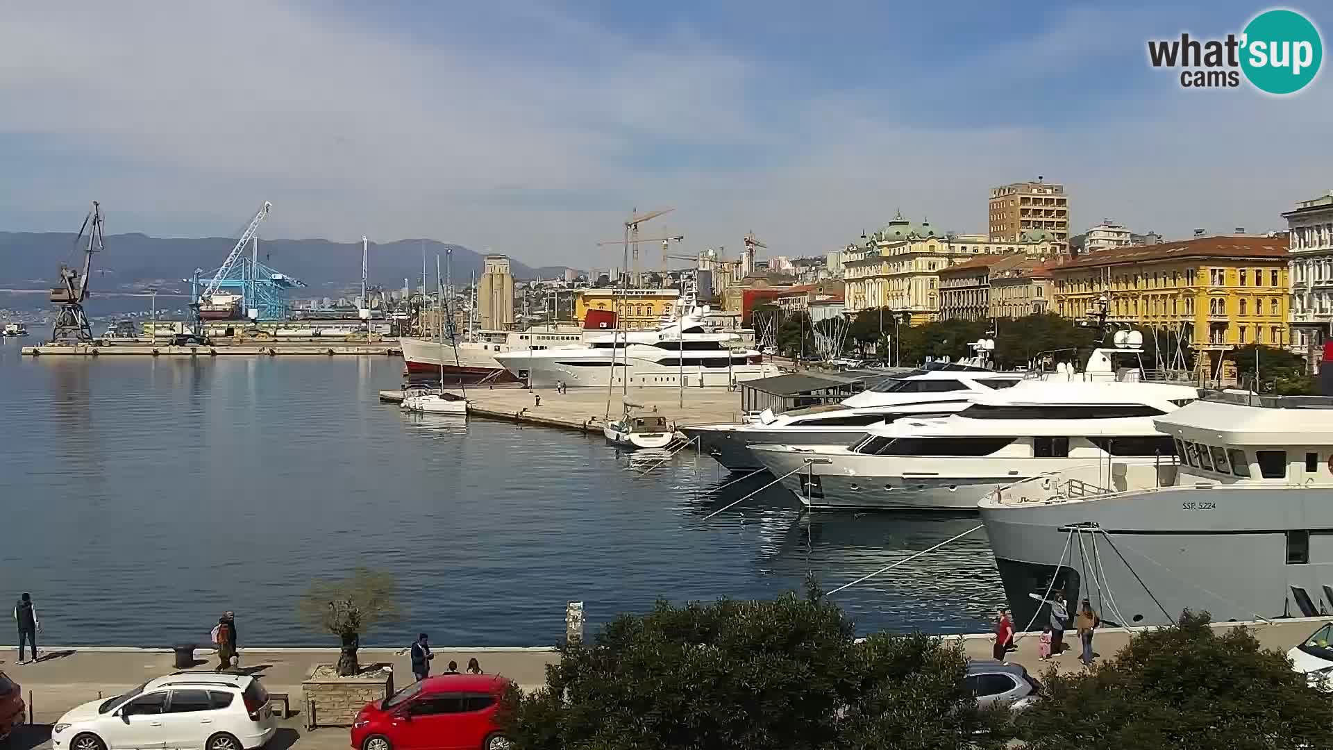 Riva in Marina v Reki – Spletna kamera v živo Hrvaška