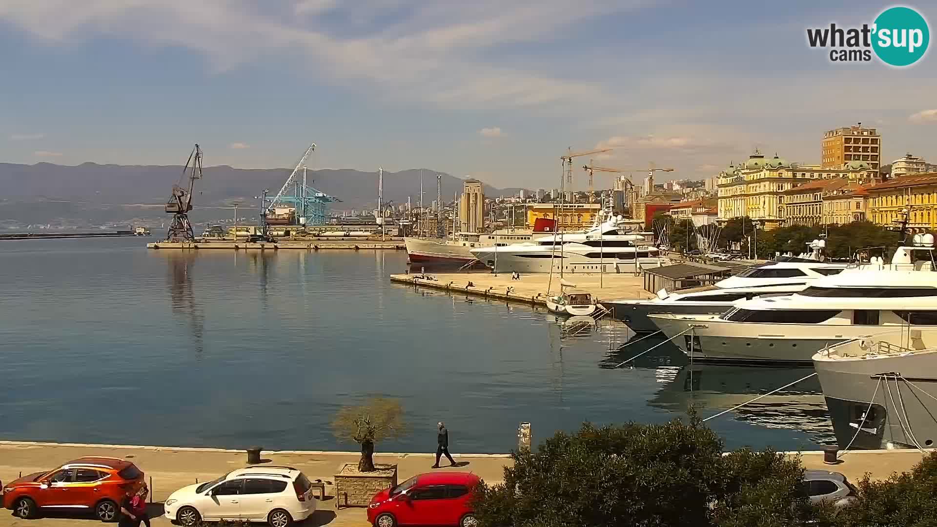 Riva i Marina u Rijeci – Web kamera uživo u Hrvatskoj