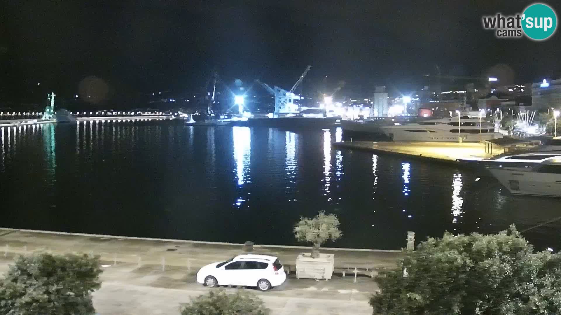 La Riva y Marina en Rijeka – Webcam en vivo Croacia