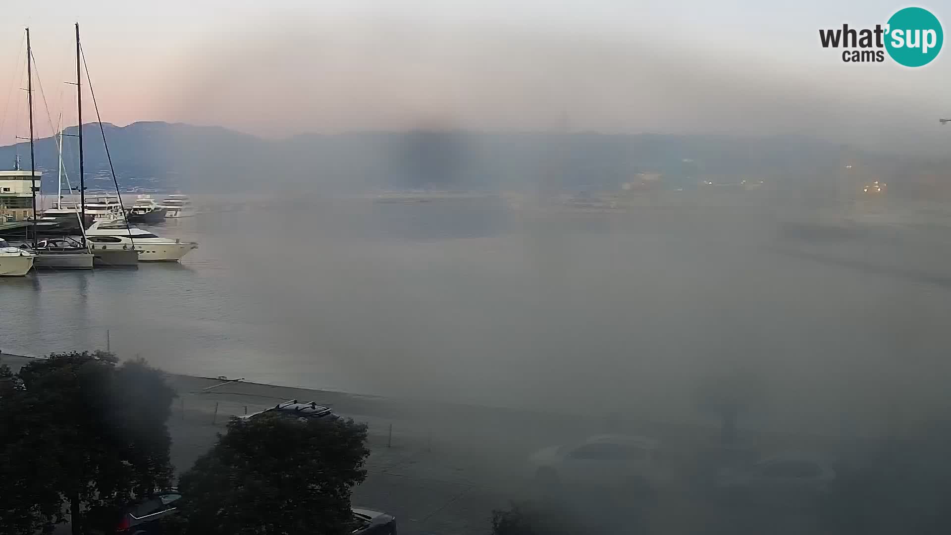 Riva i Marina u Rijeci – Web kamera uživo u Hrvatskoj