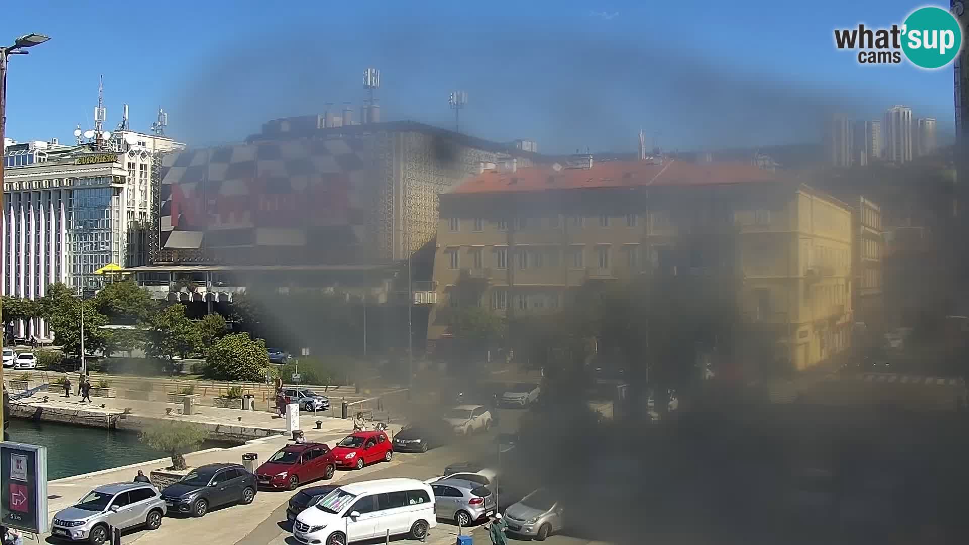 La Riva y Marina en Rijeka – Webcam en vivo Croacia