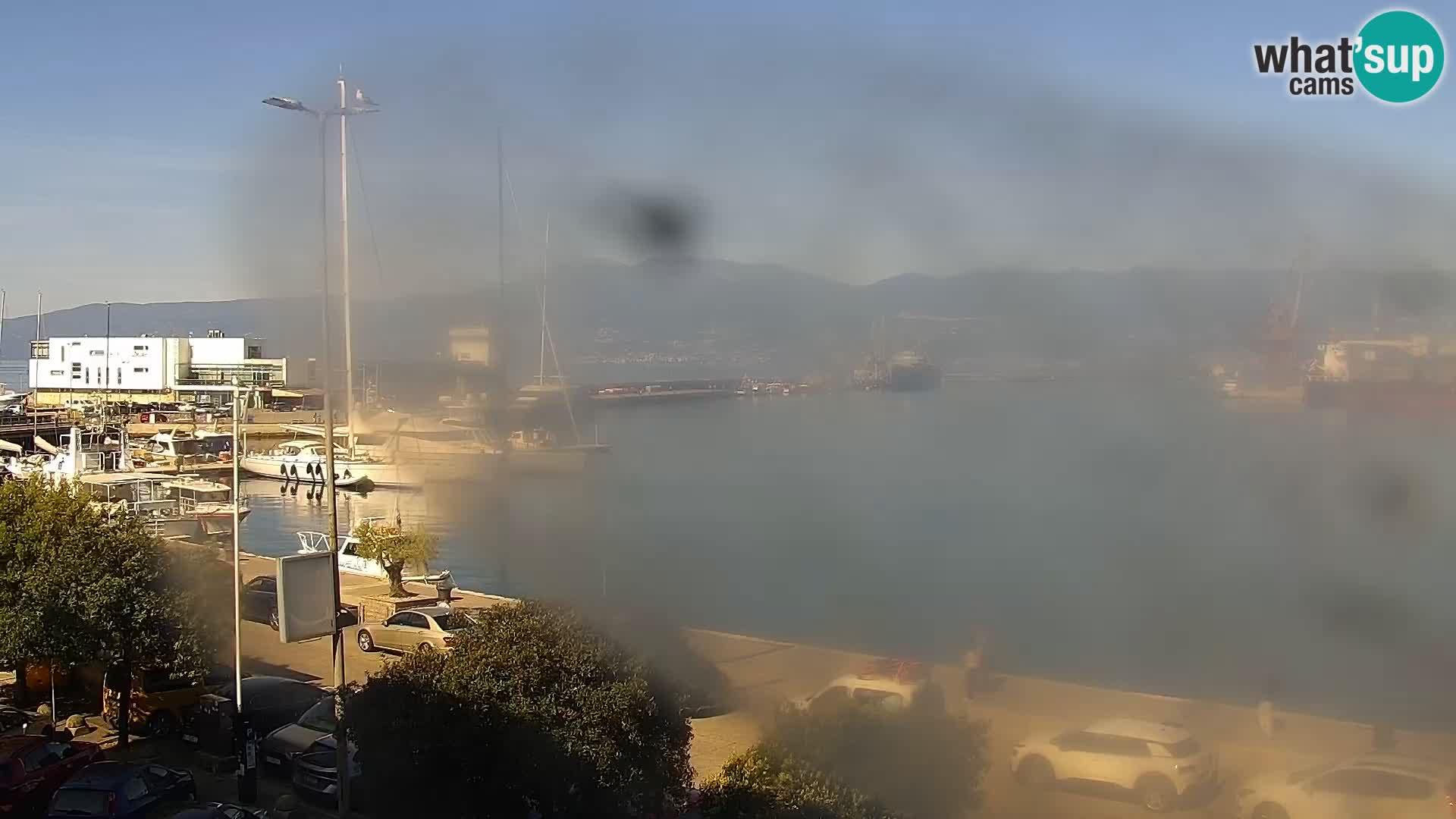 Riva i Marina u Rijeci – Web kamera uživo u Hrvatskoj