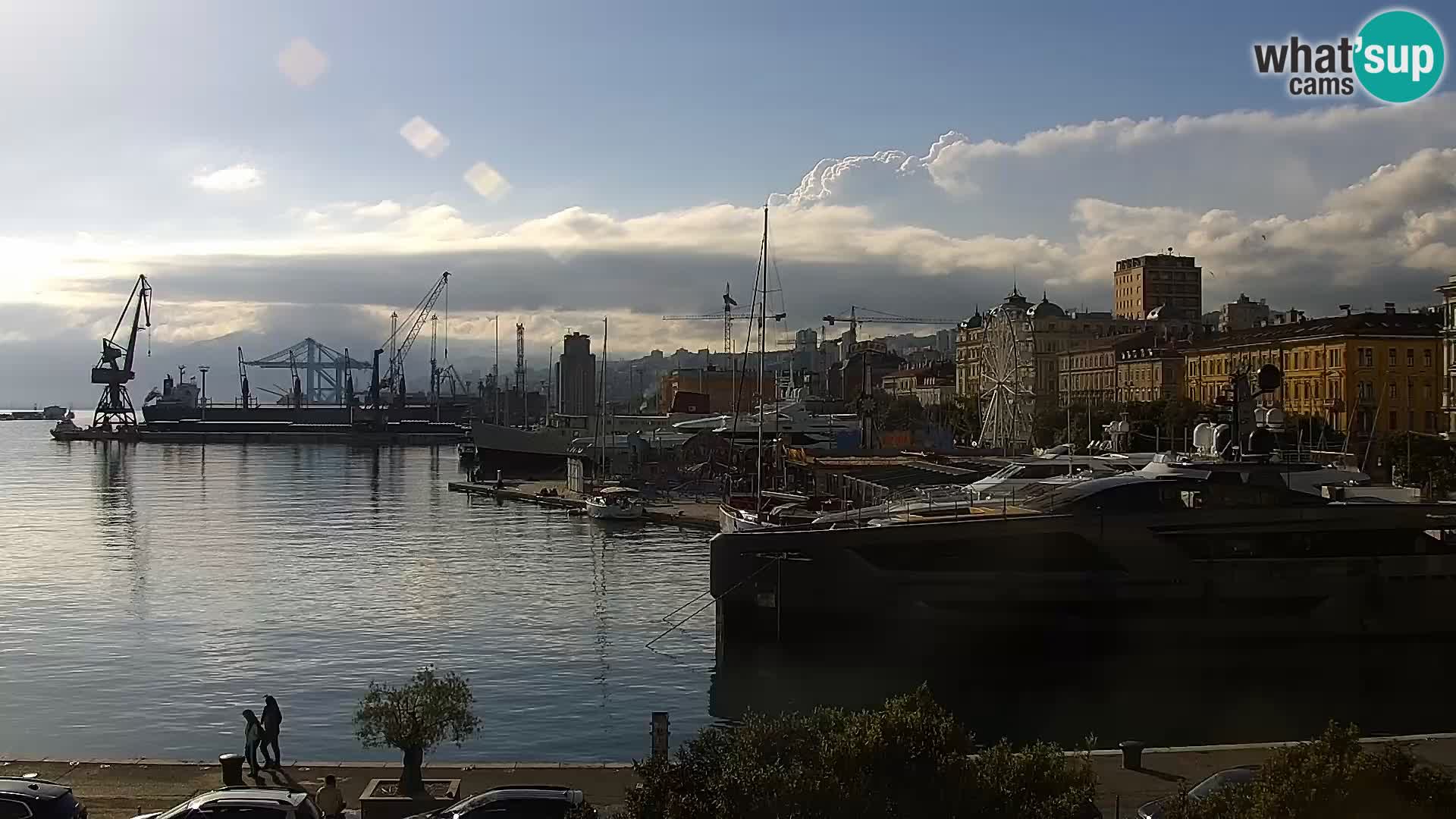 La Riva y Marina en Rijeka – Webcam en vivo Croacia