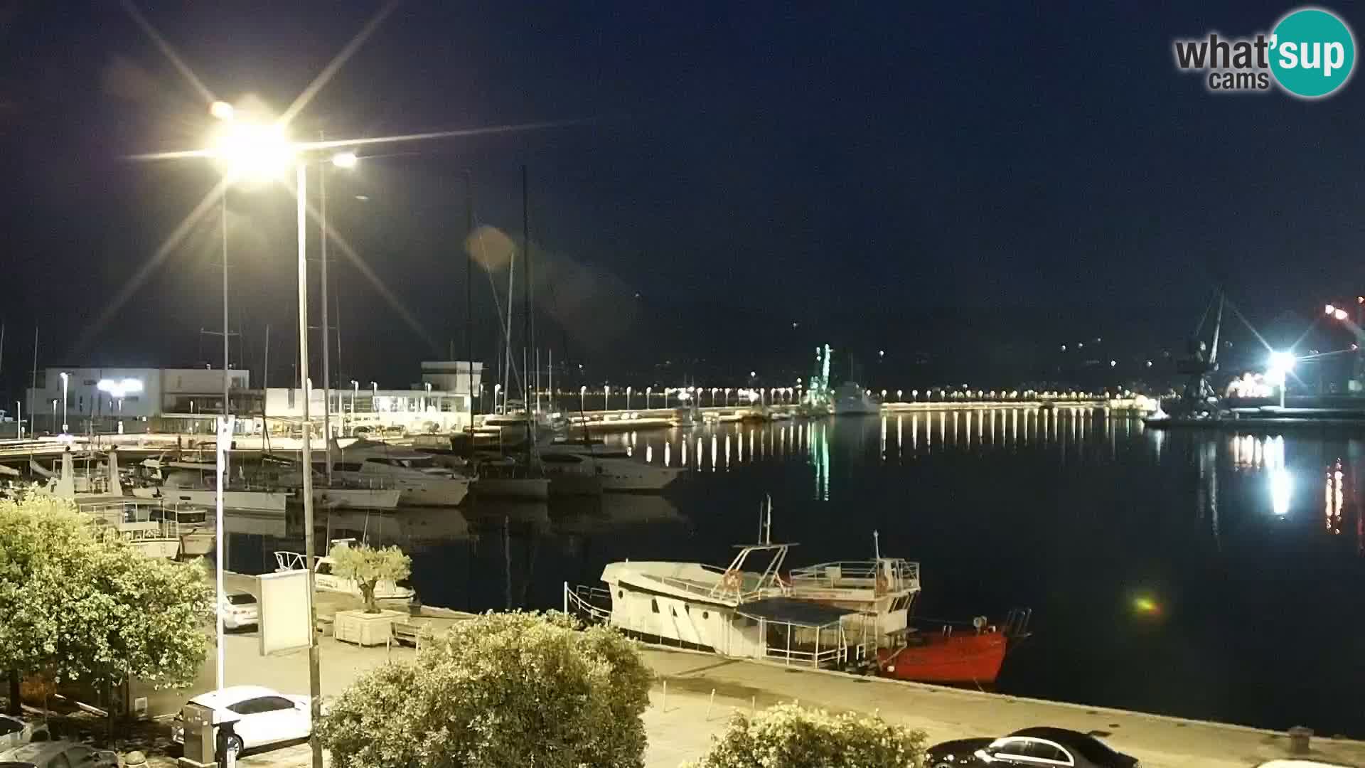 Riva i Marina u Rijeci – Web kamera uživo u Hrvatskoj