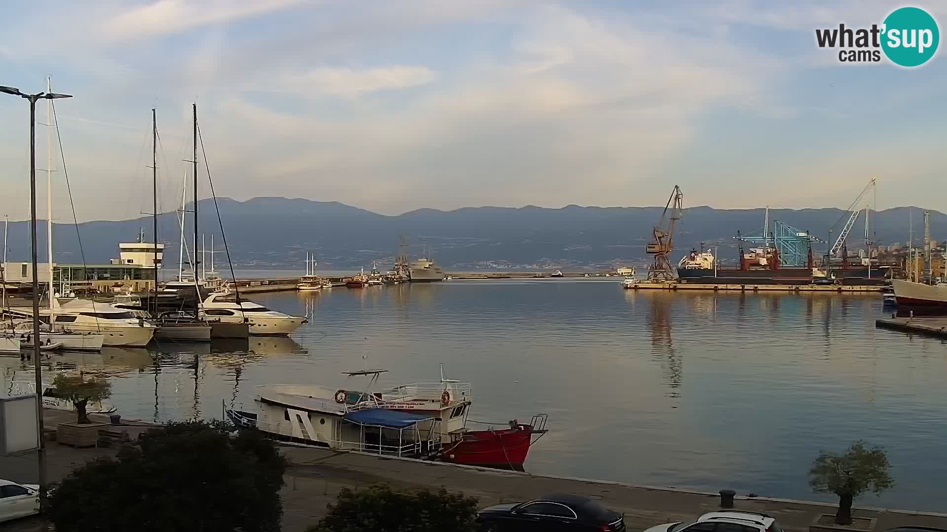La Riva y Marina en Rijeka – Webcam en vivo Croacia
