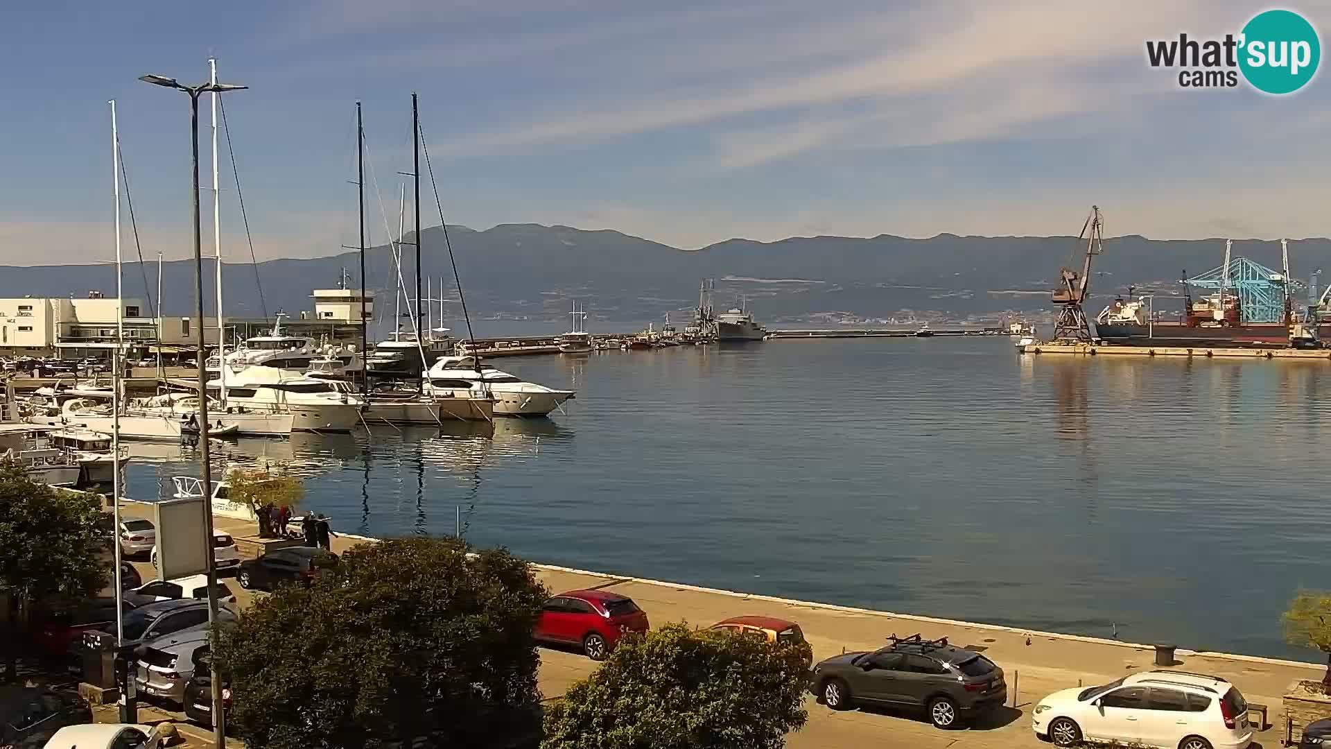 Riva i Marina u Rijeci – Web kamera uživo u Hrvatskoj