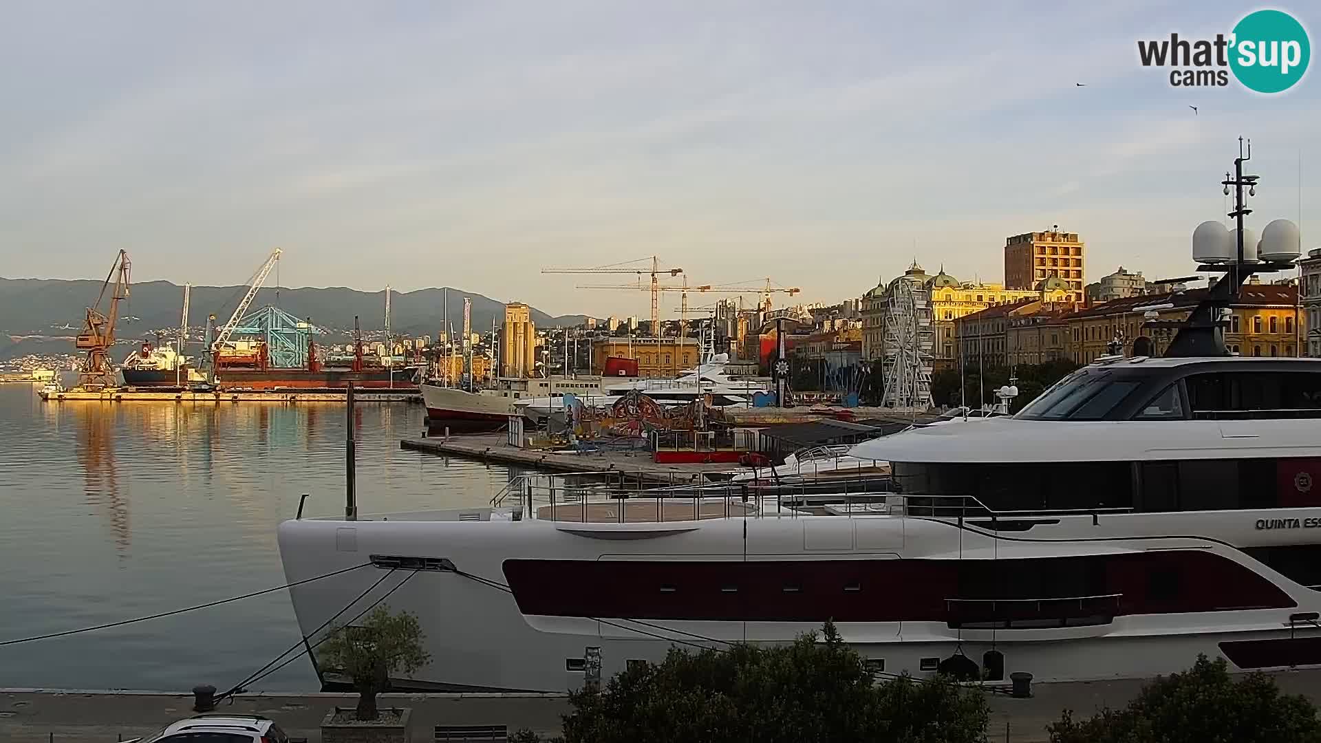 La Riva et Marina à Rijeka – Live Webcam Croatie