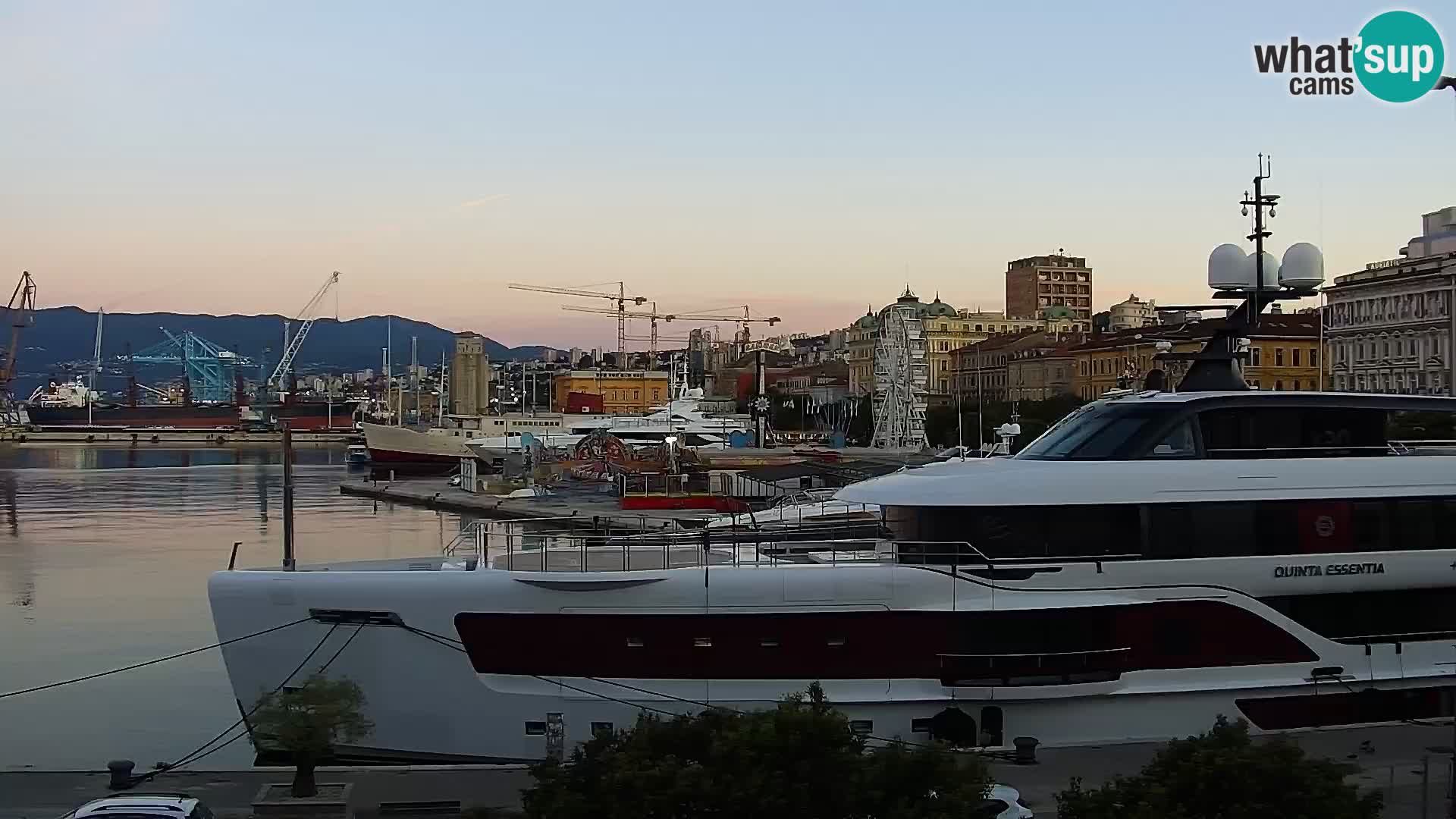 La Riva et Marina à Rijeka – Live Webcam Croatie