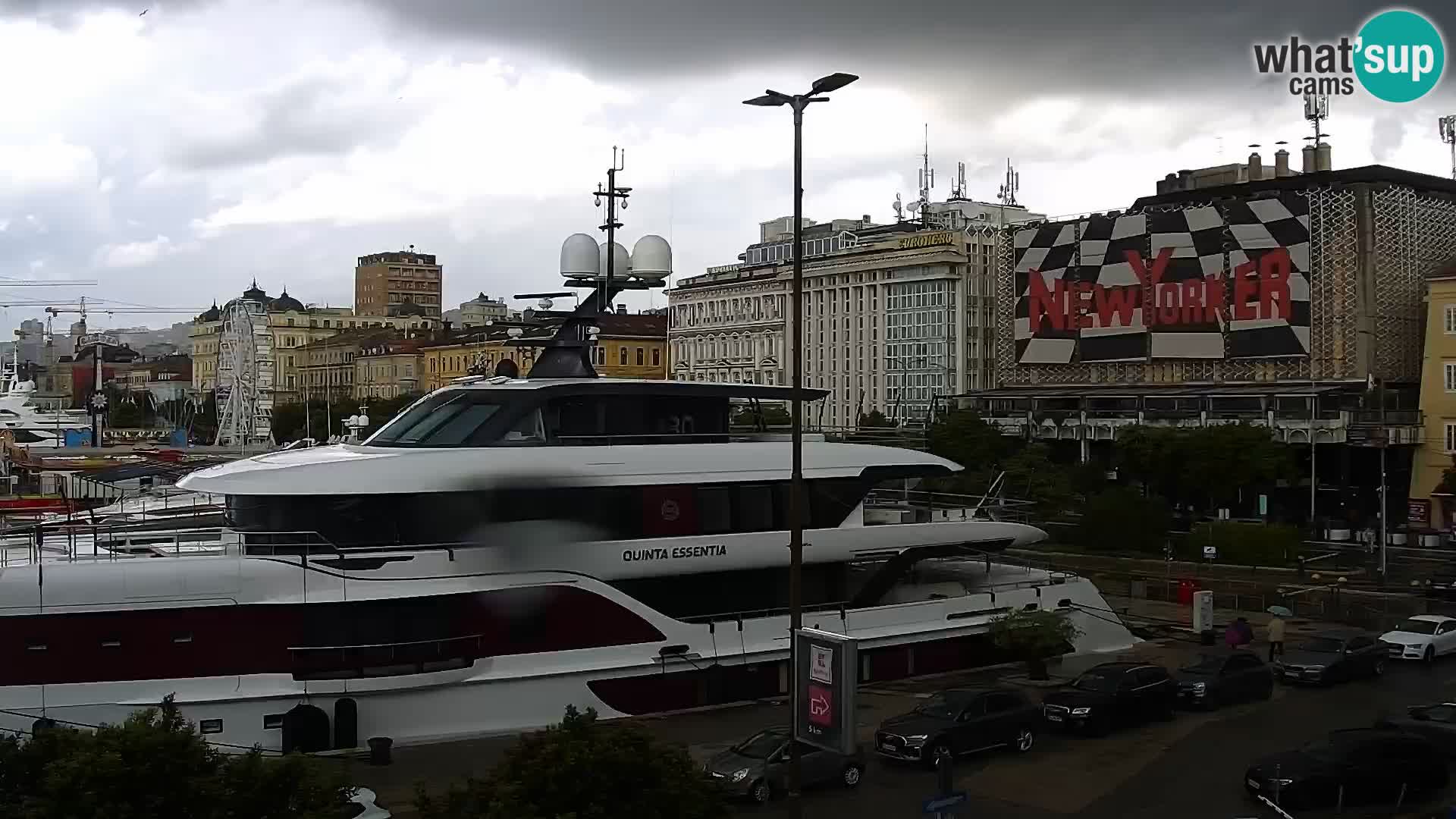 Riva i Marina u Rijeci – Web kamera uživo u Hrvatskoj