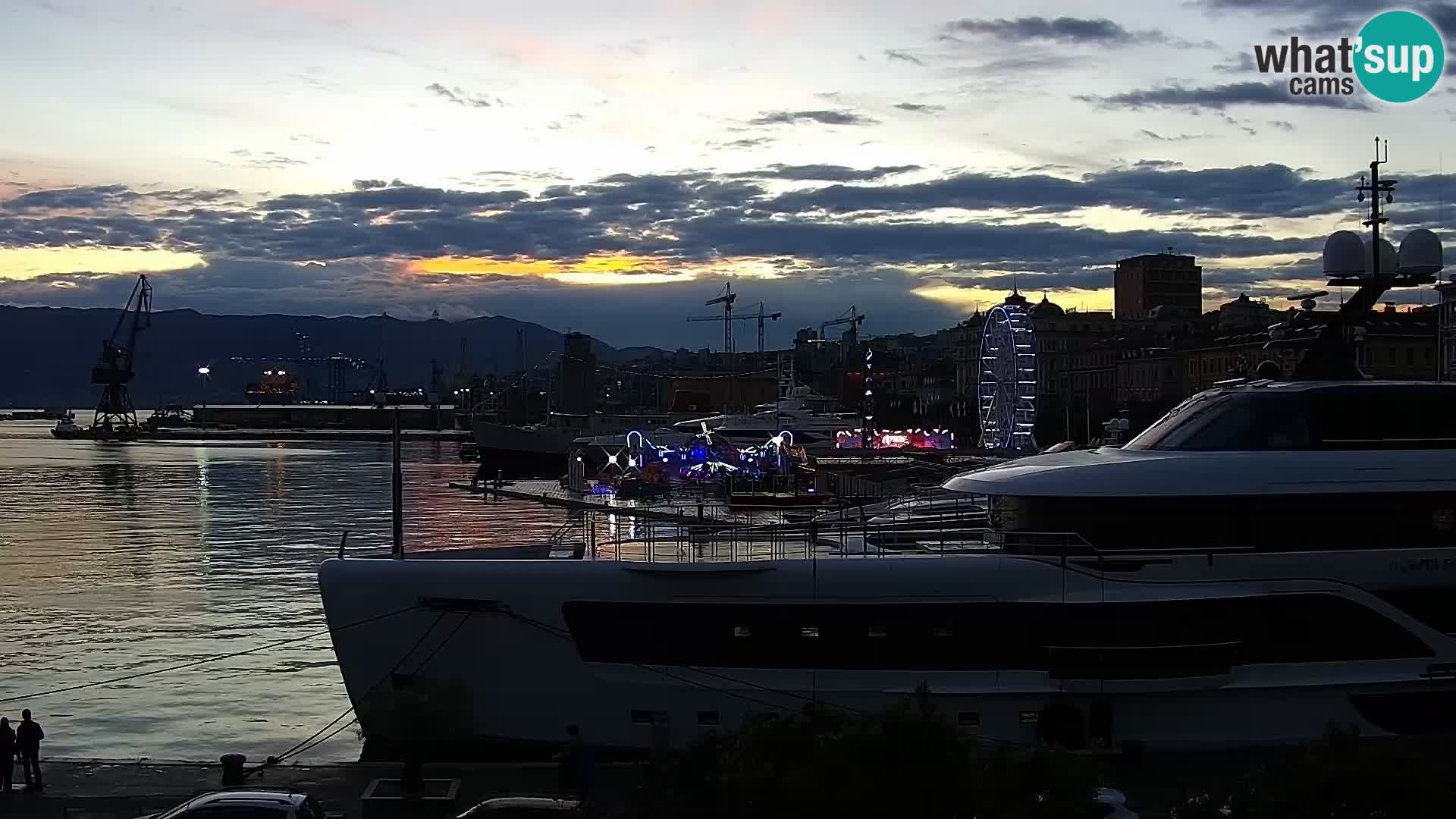 La Riva et Marina à Rijeka – Live Webcam Croatie