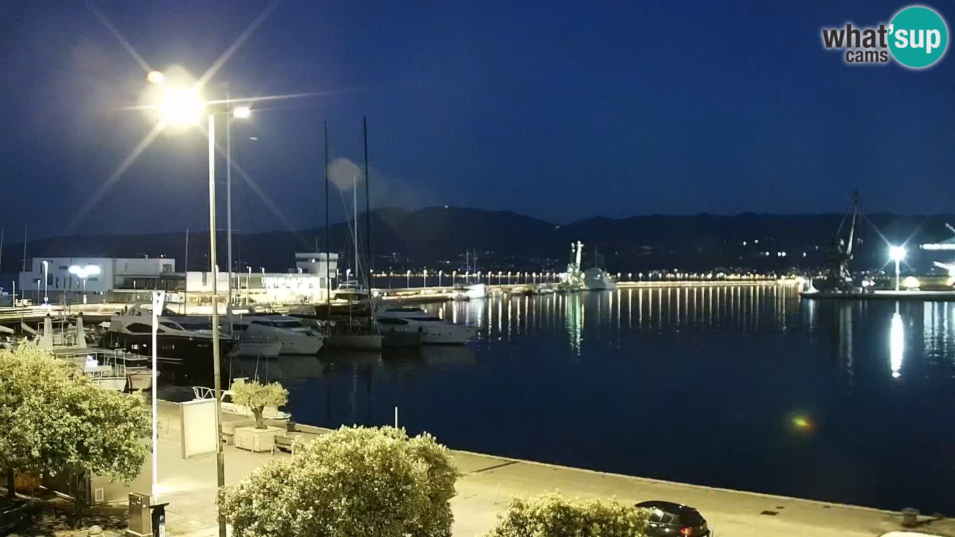 Riva i Marina u Rijeci – Web kamera uživo u Hrvatskoj