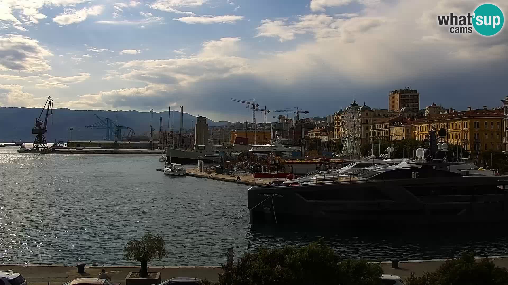 La Riva e la Marina a Rijeka (Fiume) – Live Webcam Croazia