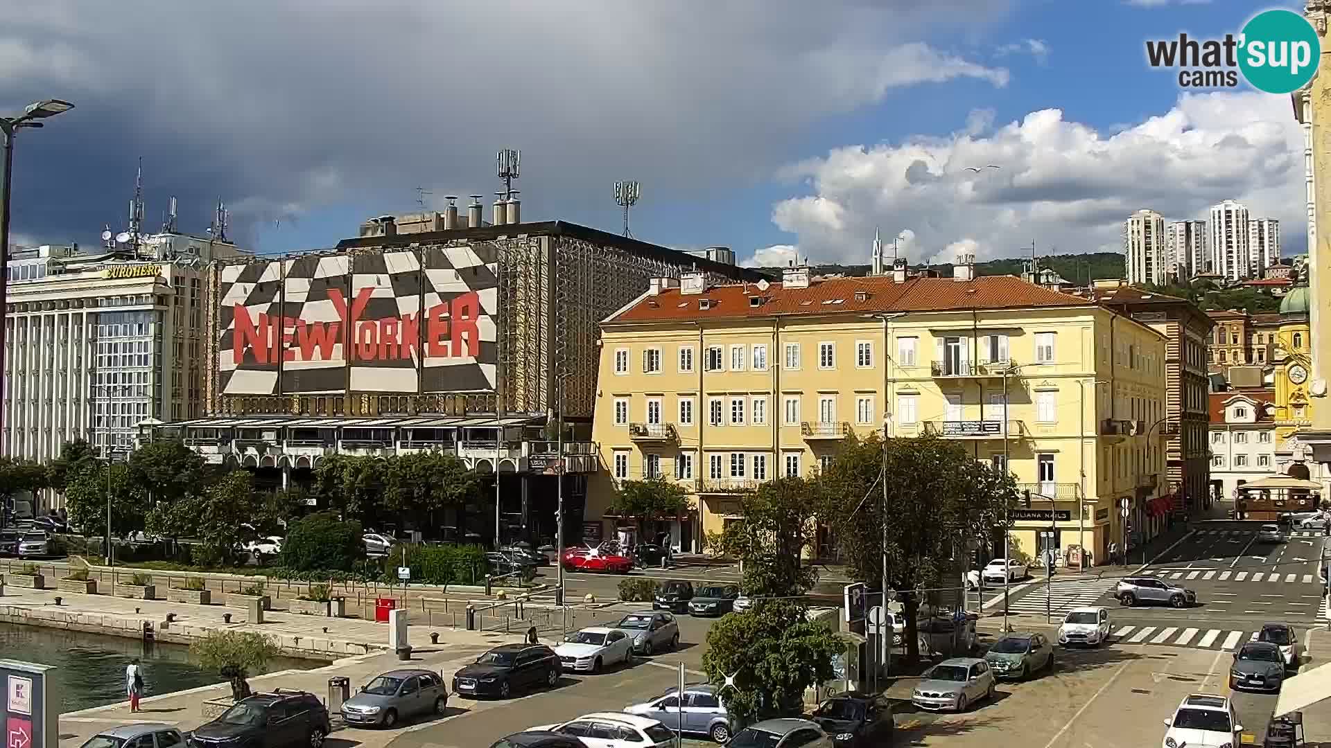 Riva in Marina v Reki – Spletna kamera v živo Hrvaška